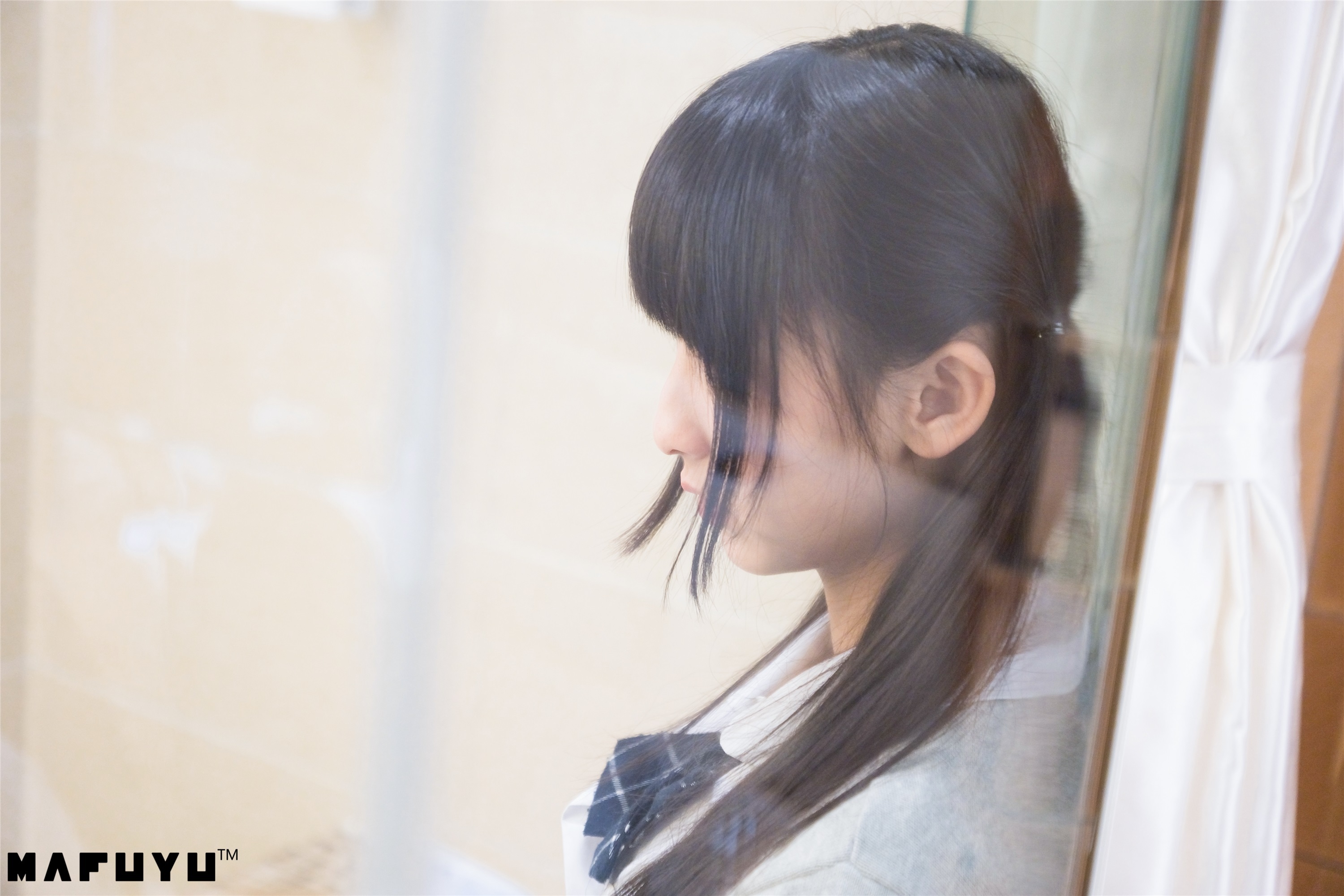 神楽坂真冬套图 - 胶袜系列