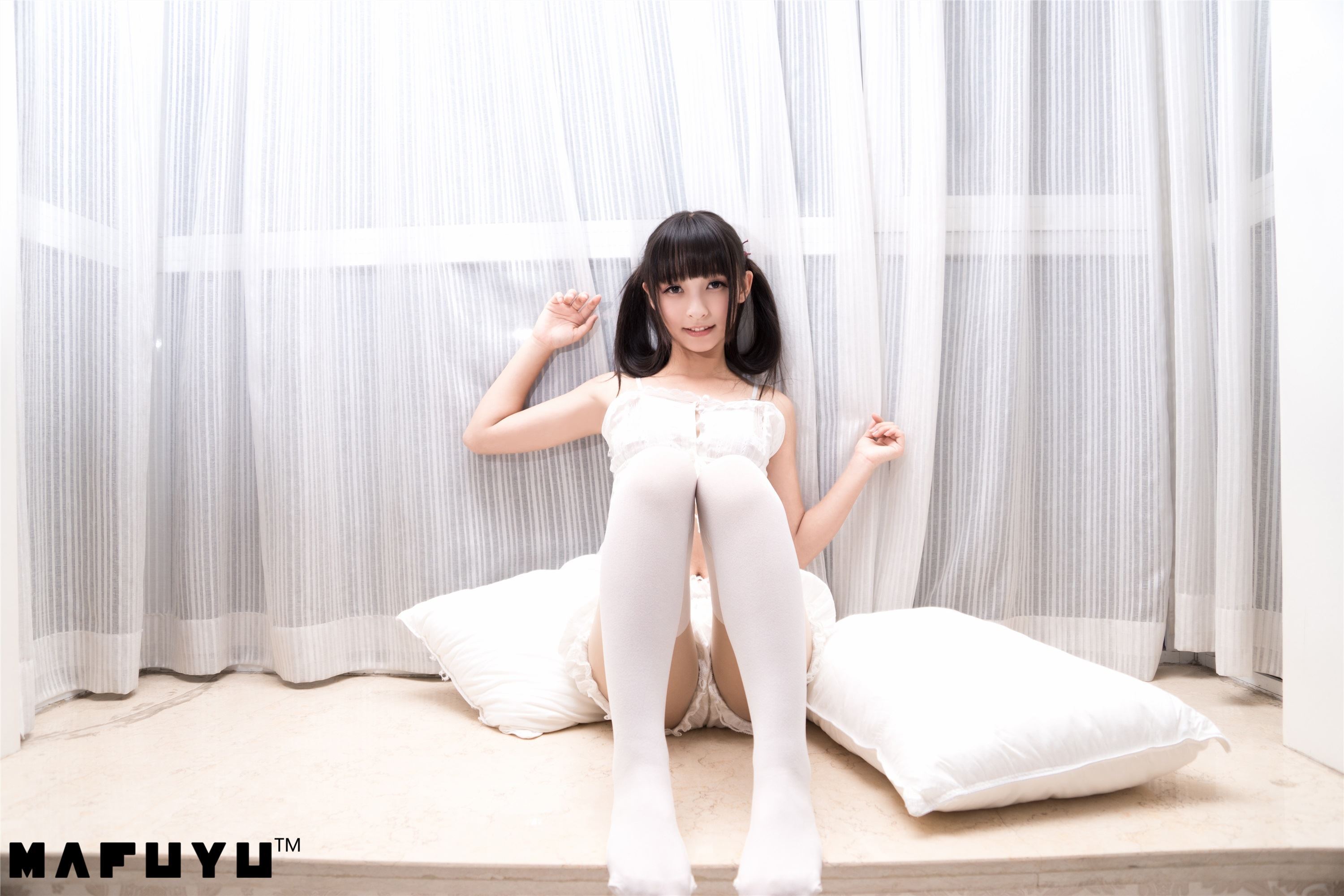 神楽坂真冬视频 - 猫爪白丝系列