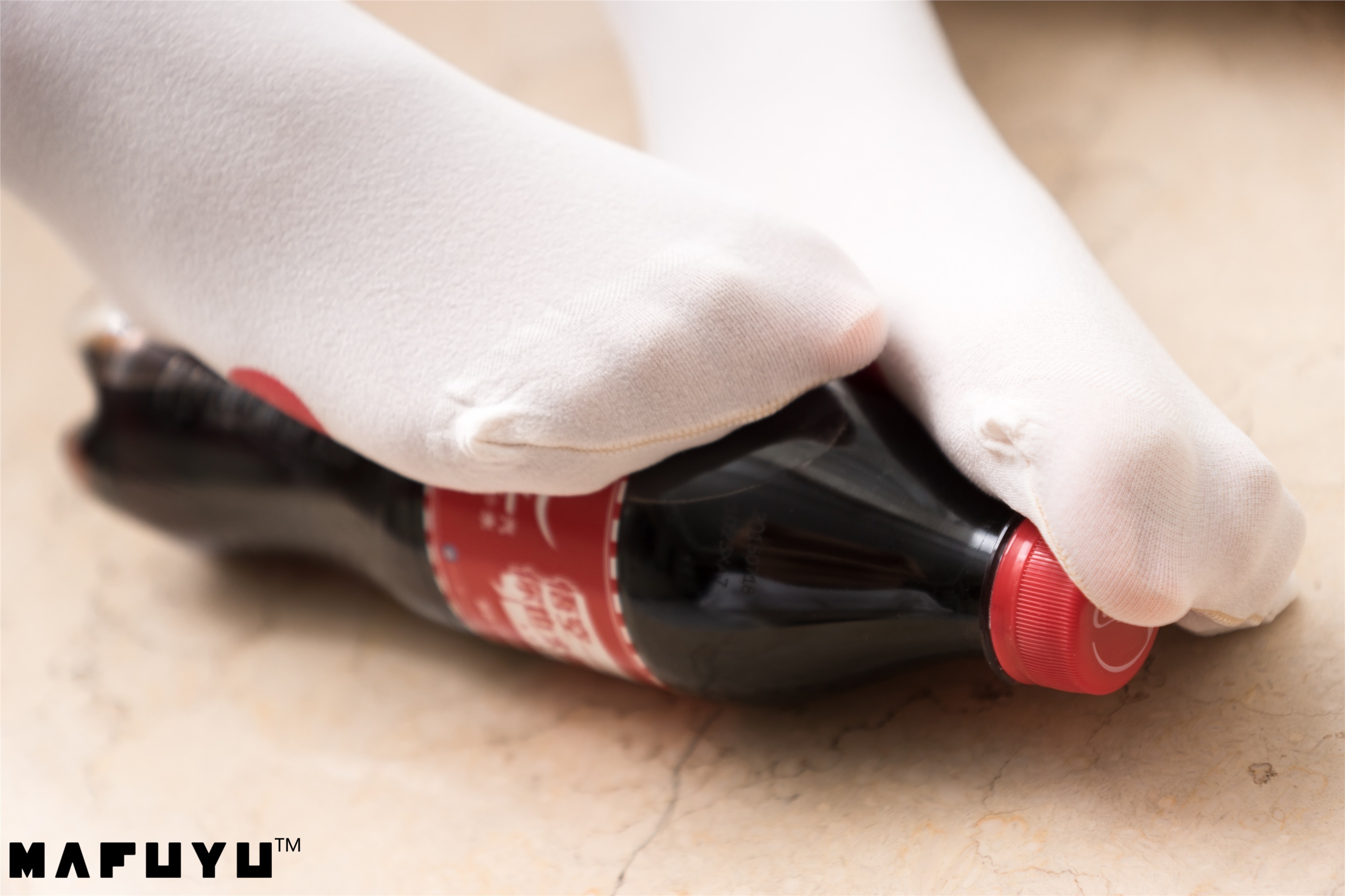 神楽坂真冬视频 - 猫爪白丝系列