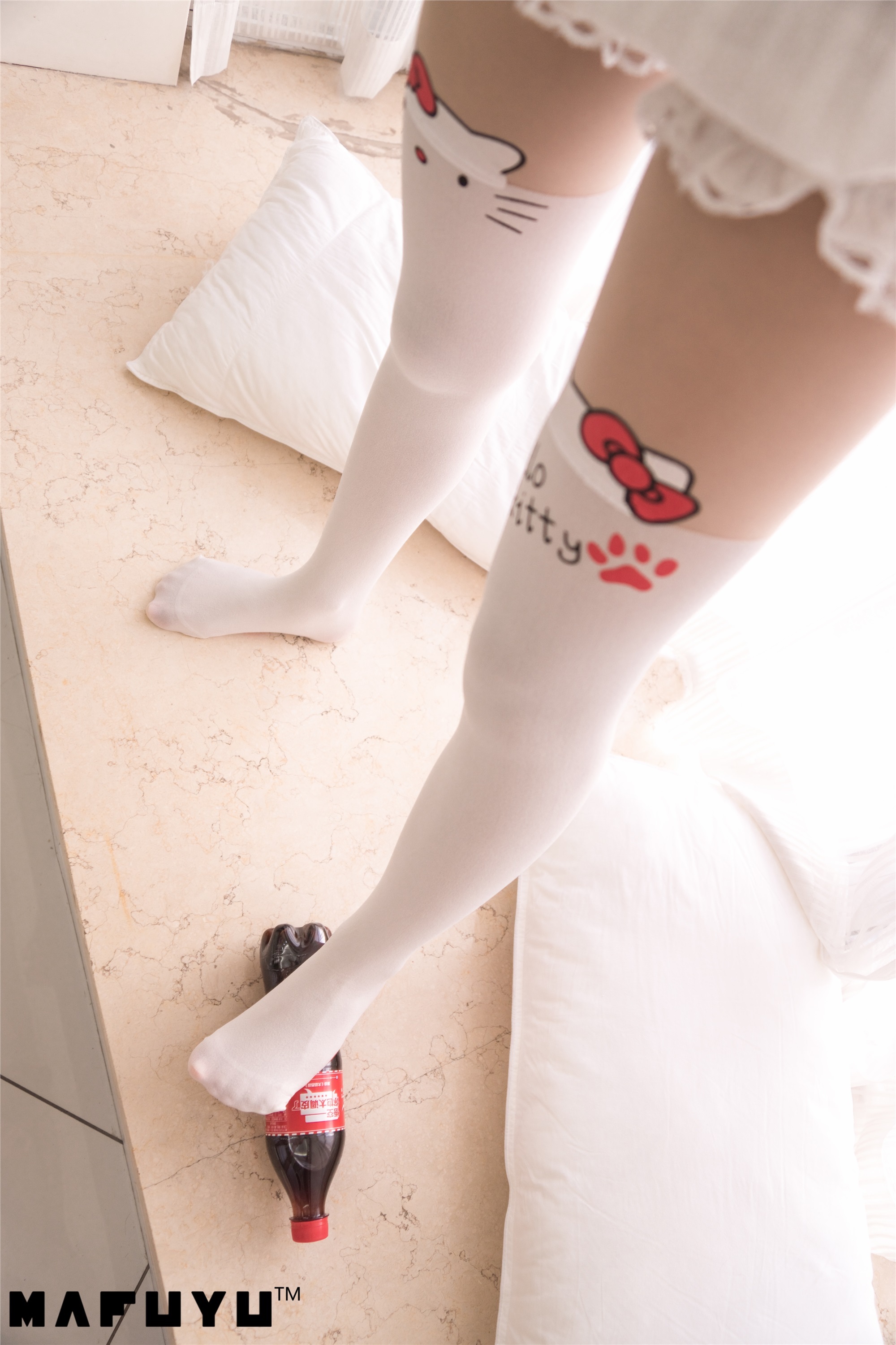 神楽坂真冬视频 - 猫爪白丝系列