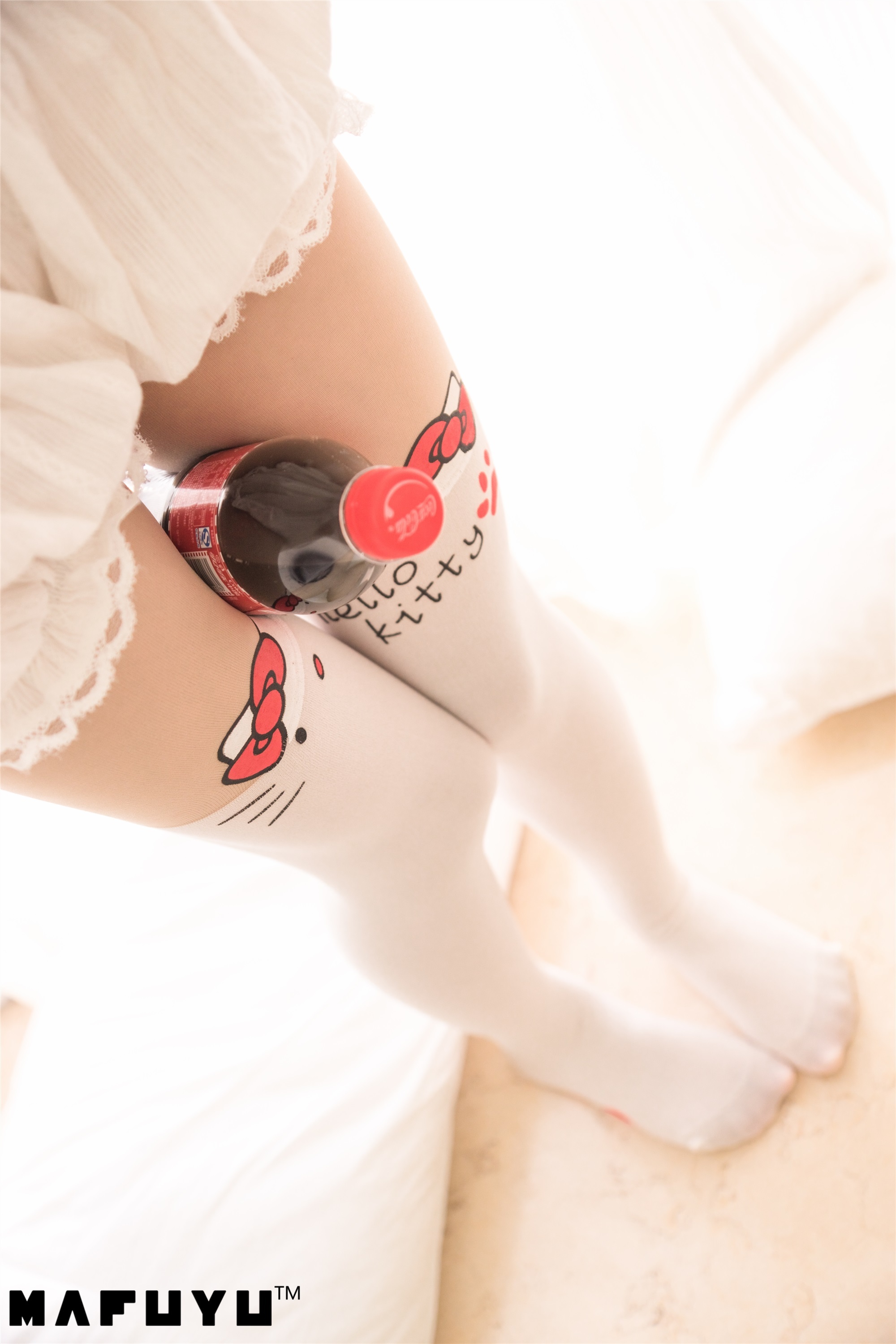 神楽坂真冬视频 - 猫爪白丝系列