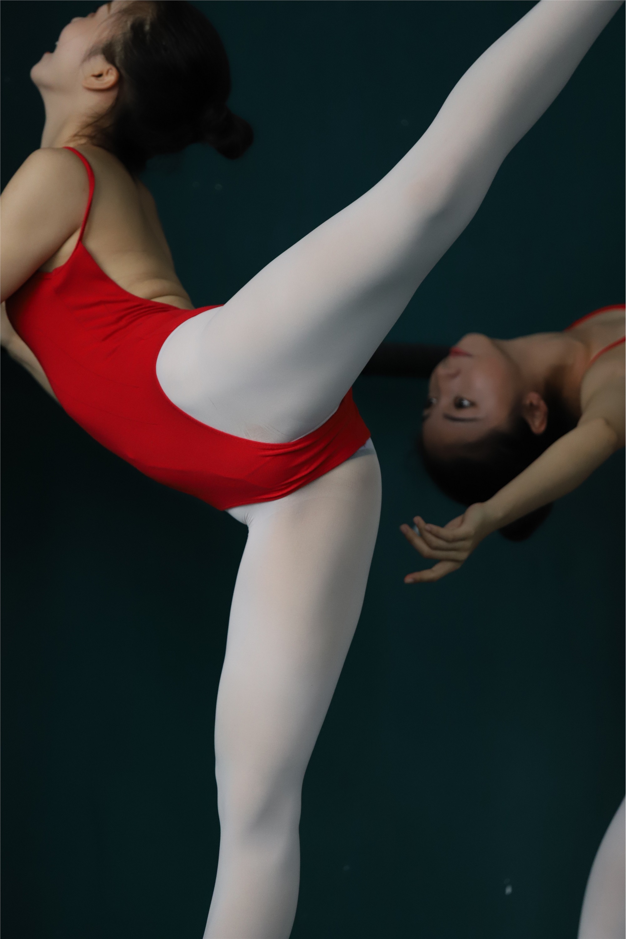 大西瓜美女图片 W020 舞蹈家-红色669p4