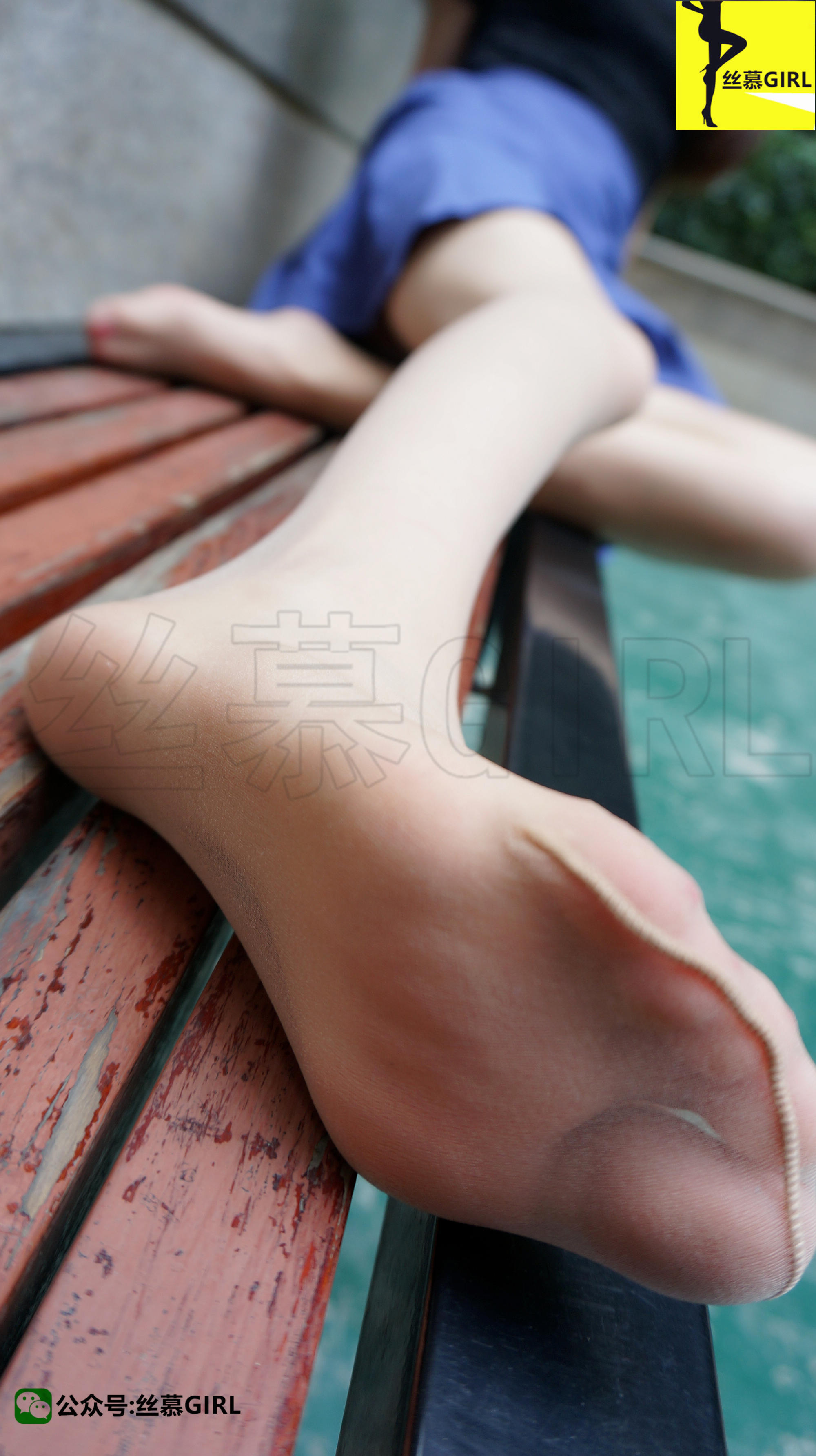 丝慕写真  第001期 模特：秋秋《夏天尾巴上的肉丝》