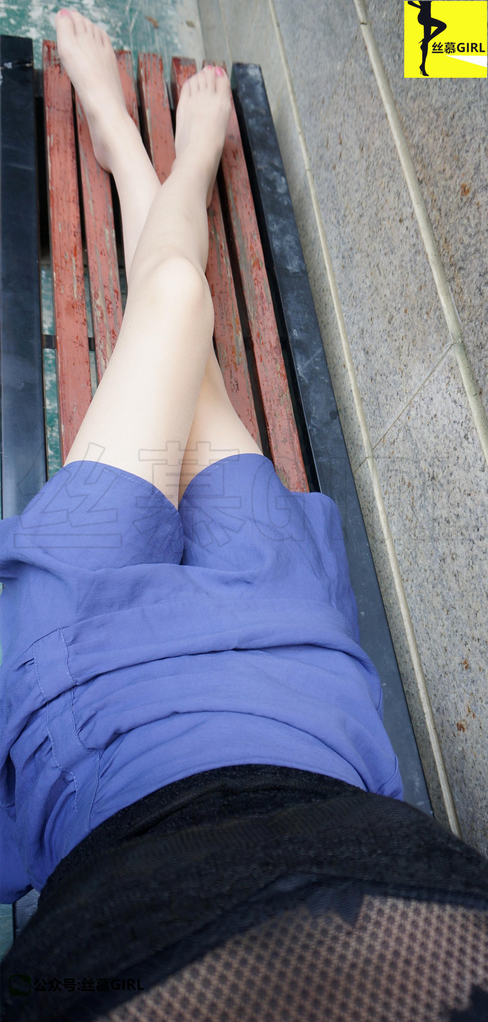 丝慕写真  第001期 模特：秋秋《夏天尾巴上的肉丝》