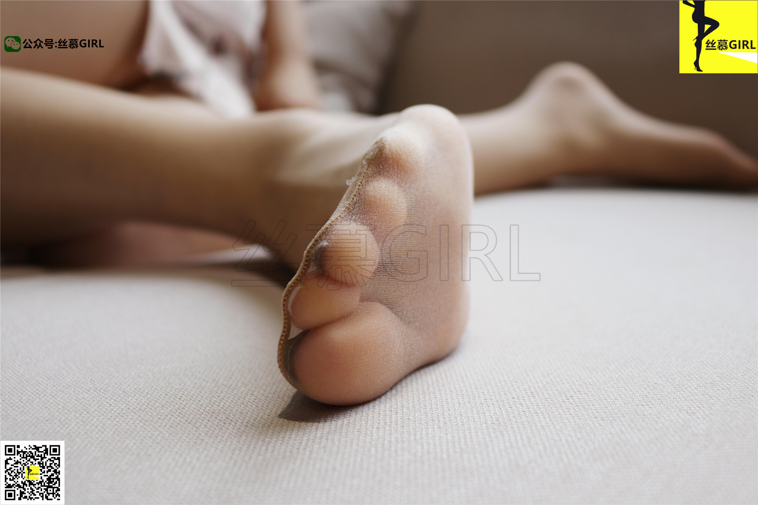 丝慕写真  第007期 模特：尹主管 丝密系列《高级感》