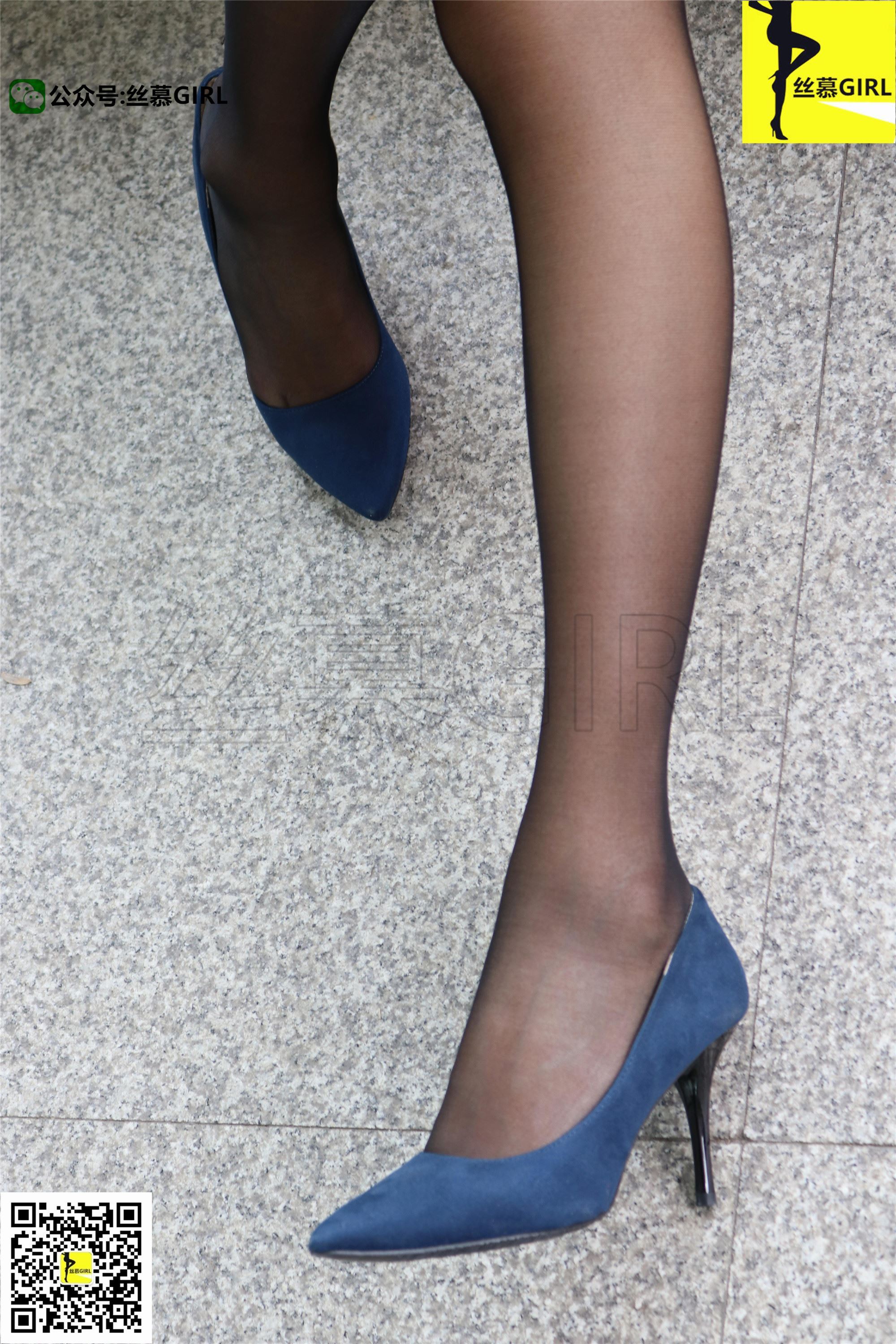 丝慕写真  第008期 模特：三万姐 每期一元《职业装背后的三万姐》