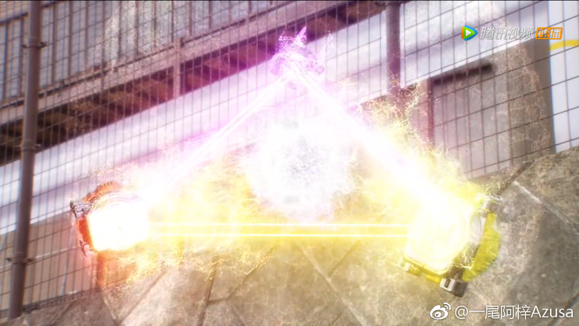 一尾阿梓Azusa 微博杂图2