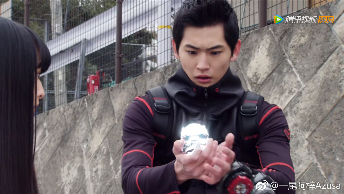 一尾阿梓Azusa 微博杂图2