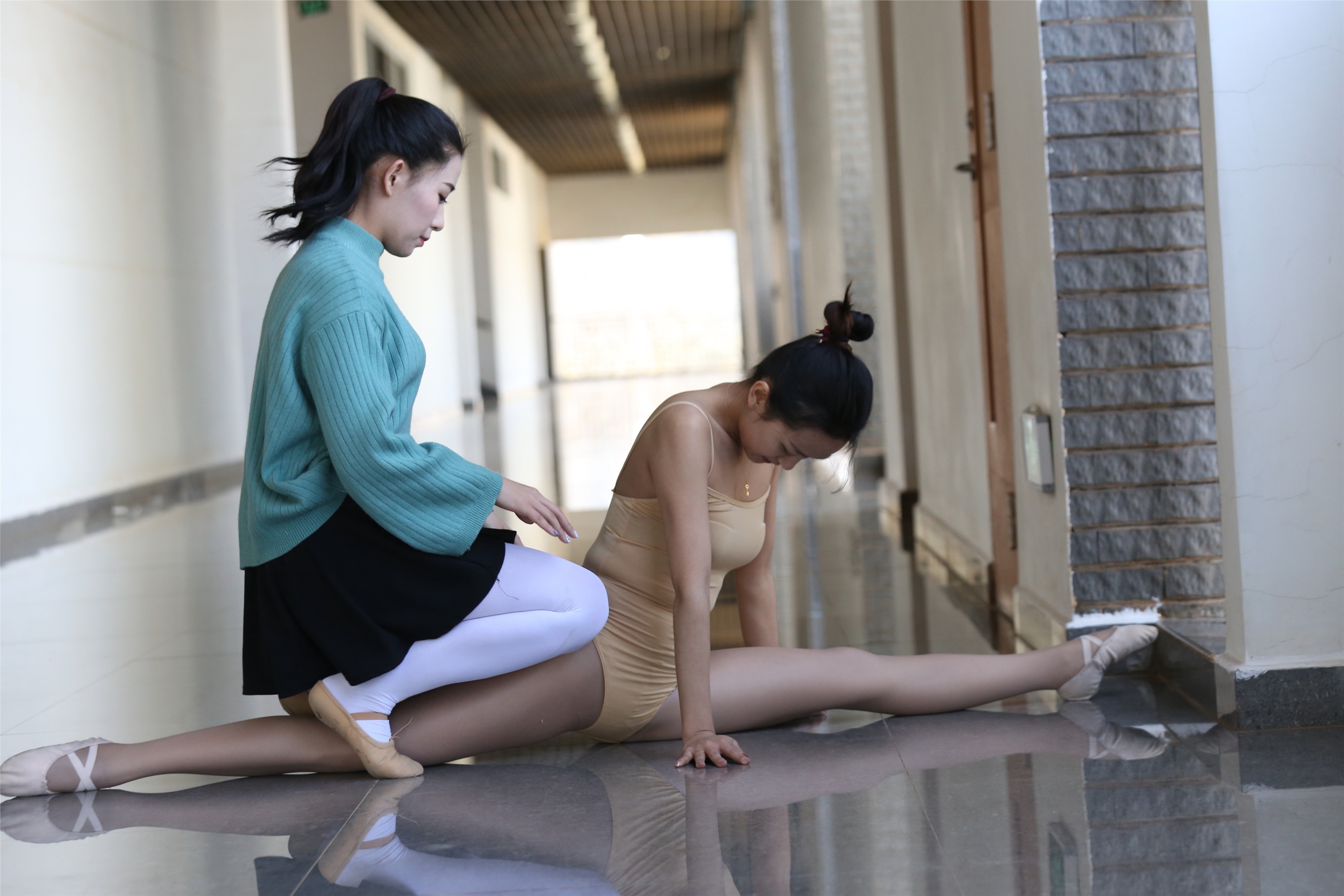 大西瓜美女图片 W021 舞蹈家-胜于蓝307p2