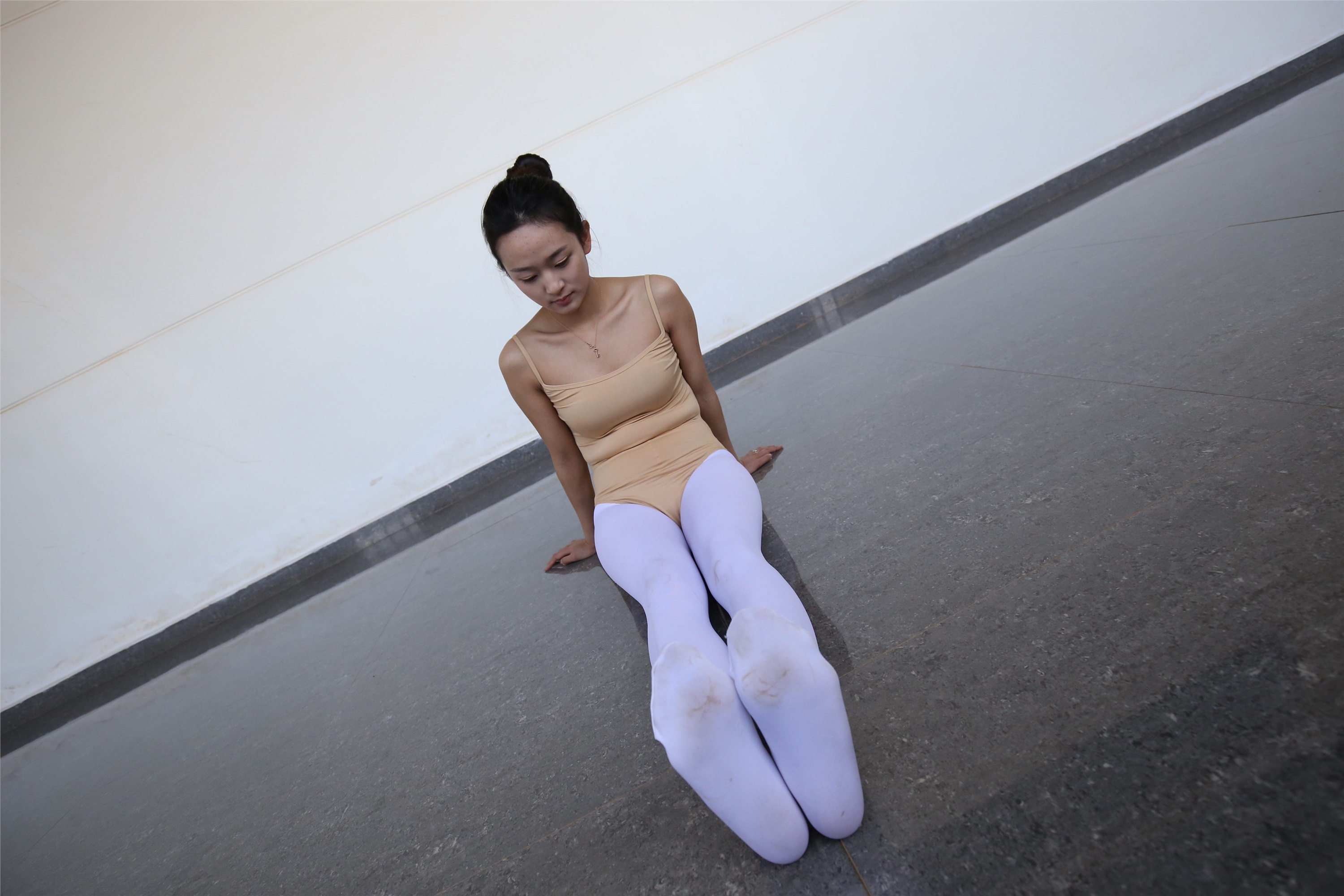 大西瓜美女图片 W021 舞蹈家-胜于蓝307p3