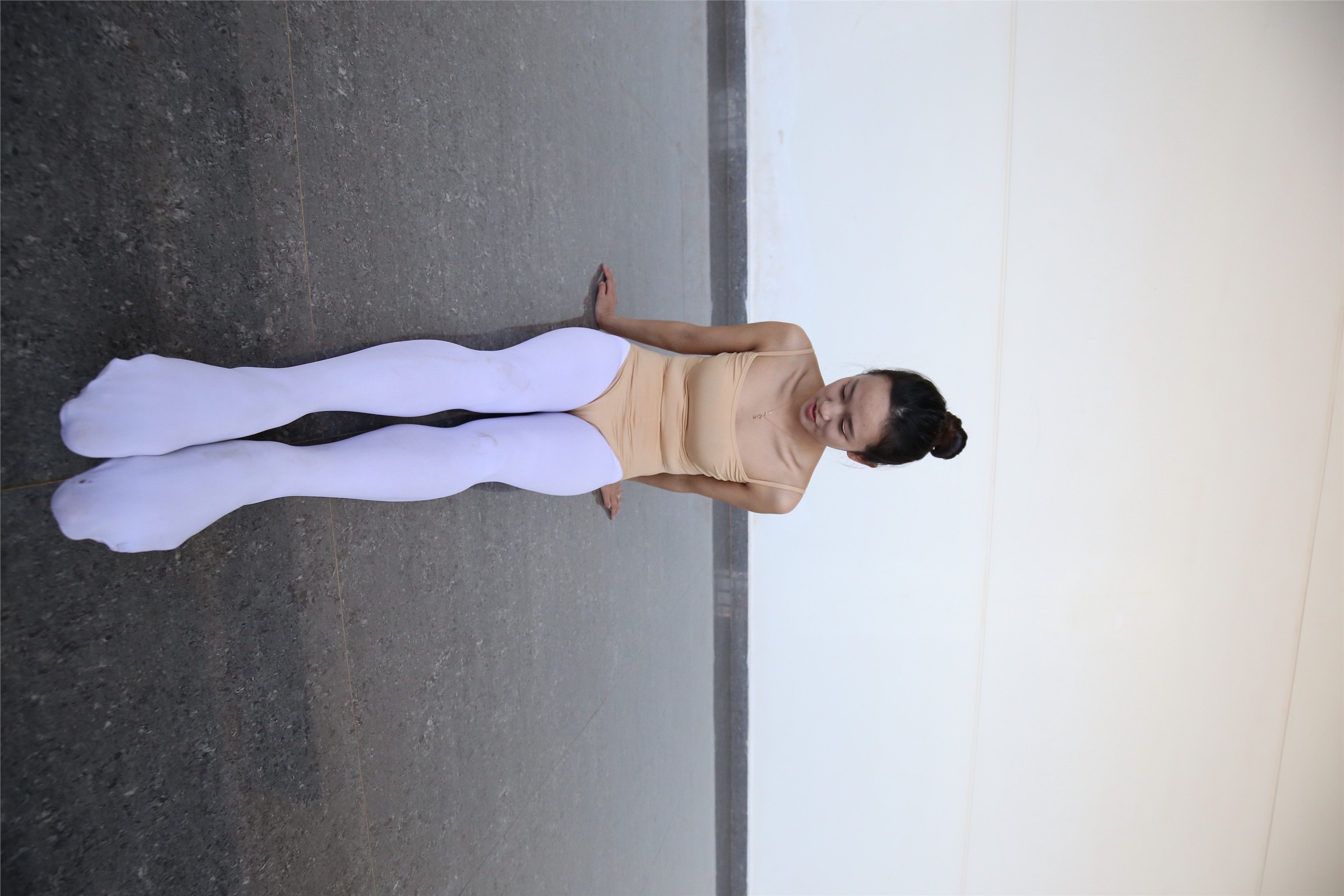 大西瓜美女图片 W021 舞蹈家-胜于蓝307p3