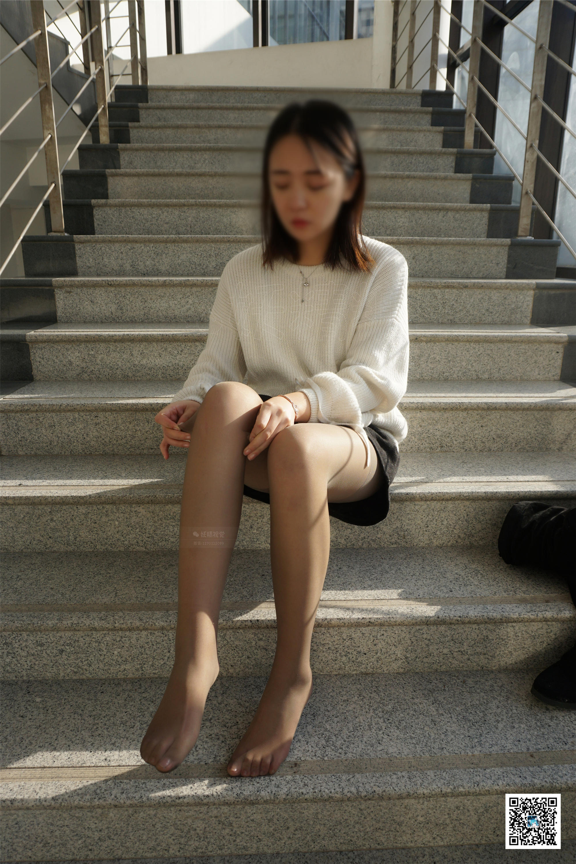 妖精视觉  苏苏 长靴&高跟，双色丝袜