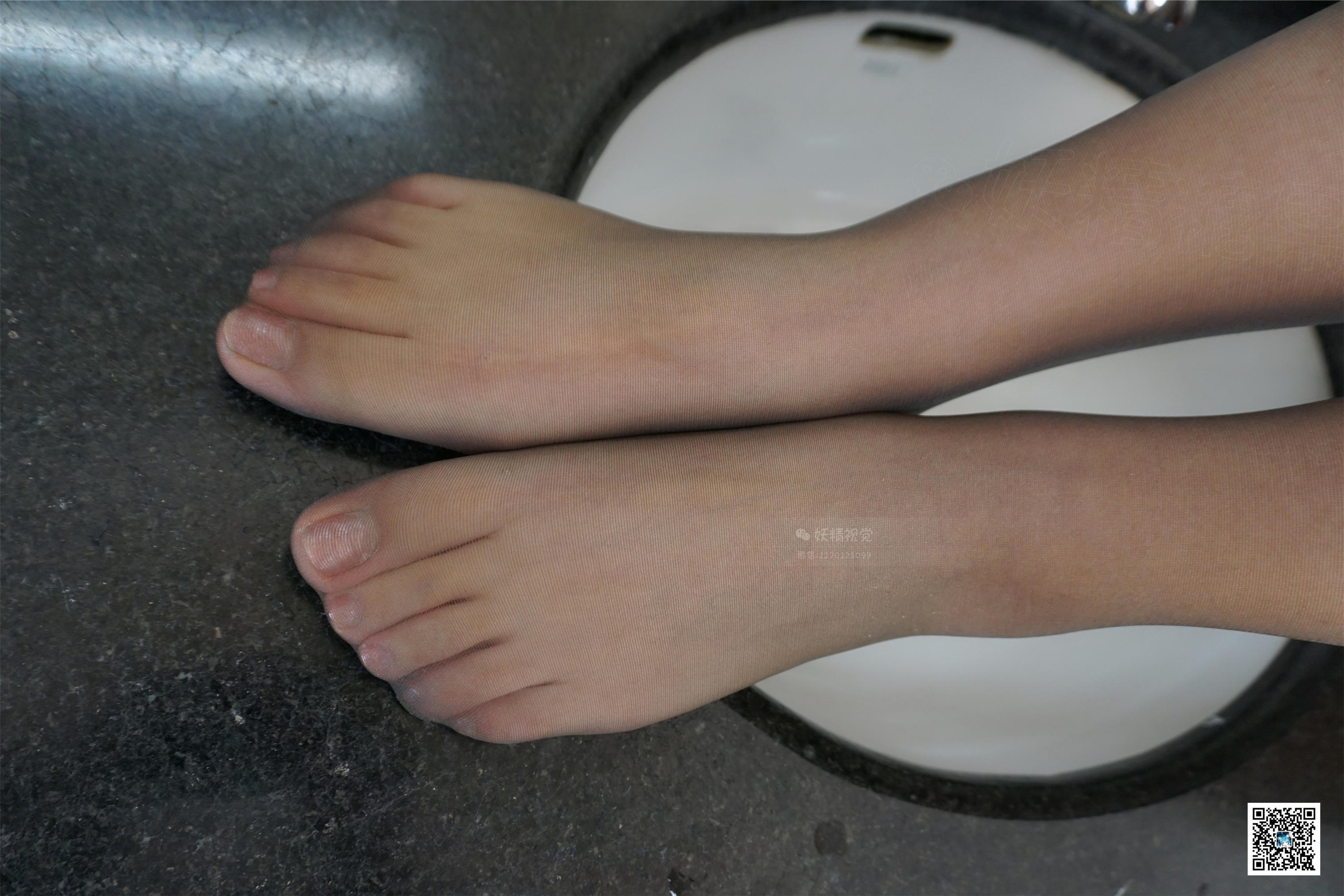 妖精视觉  苏苏 长靴&高跟，双色丝袜