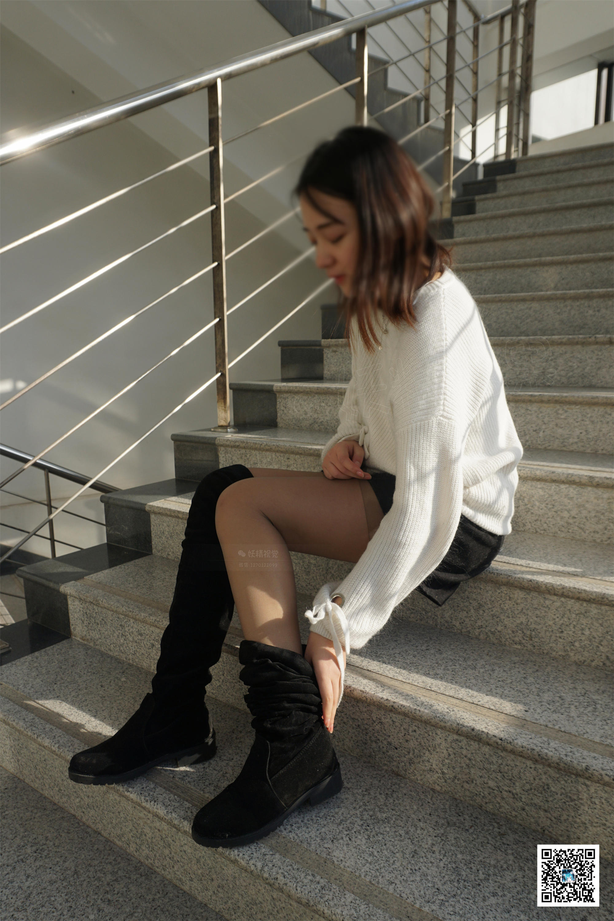 妖精视觉  苏苏 长靴&高跟，双色丝袜