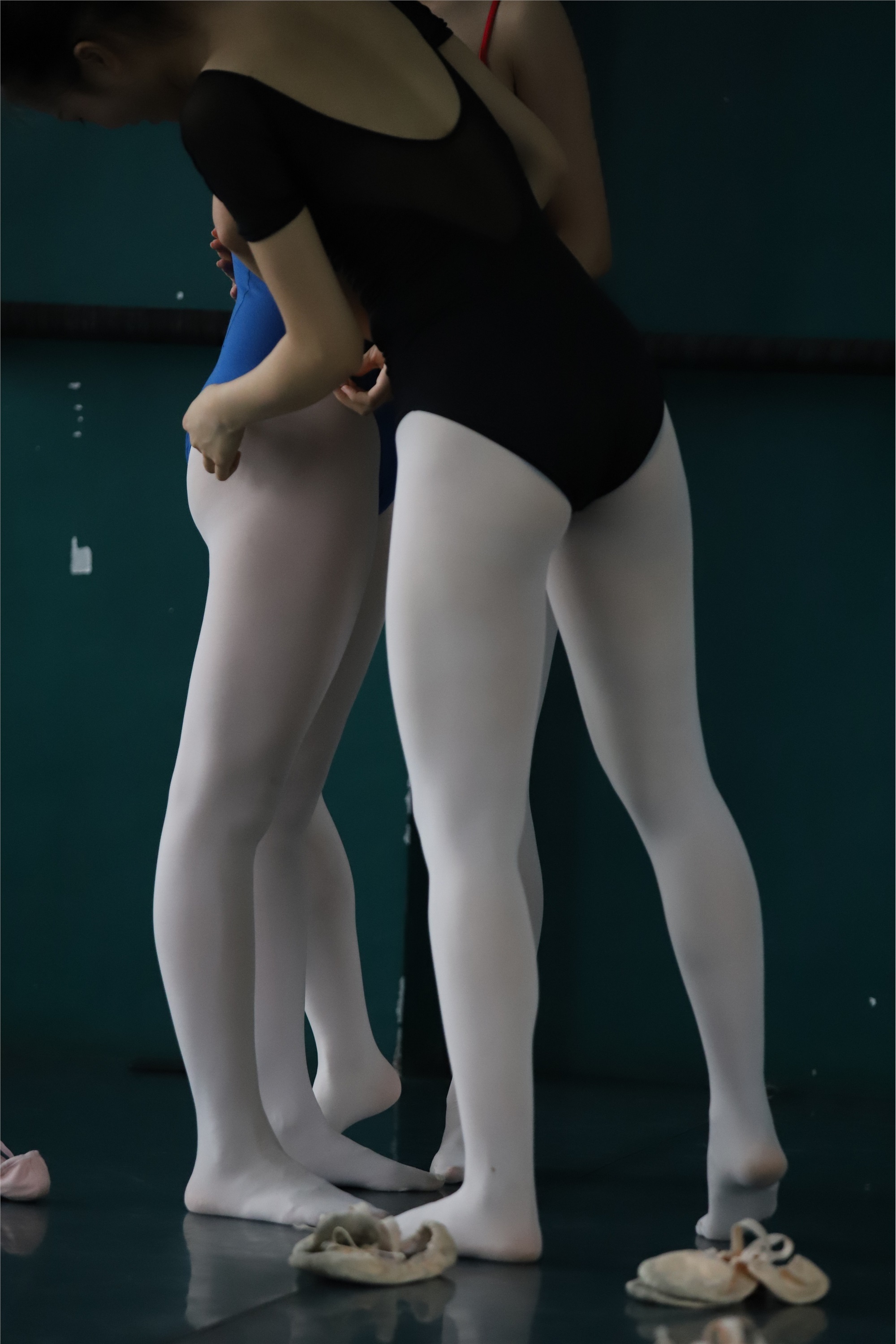 大西瓜美女图片 W022 舞蹈家-五人场649p2