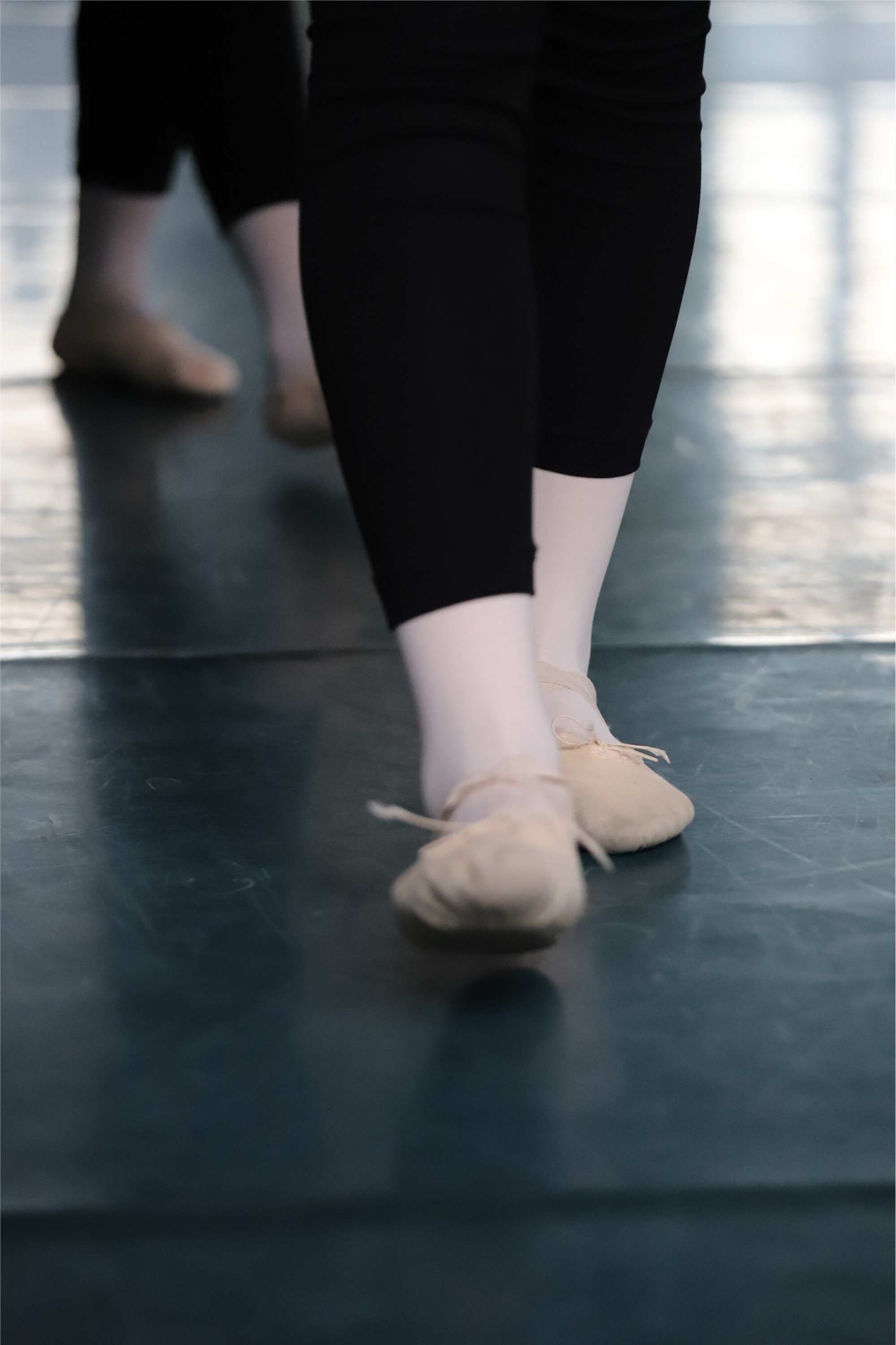 大西瓜美女图片 W022 舞蹈家-五人场649p5