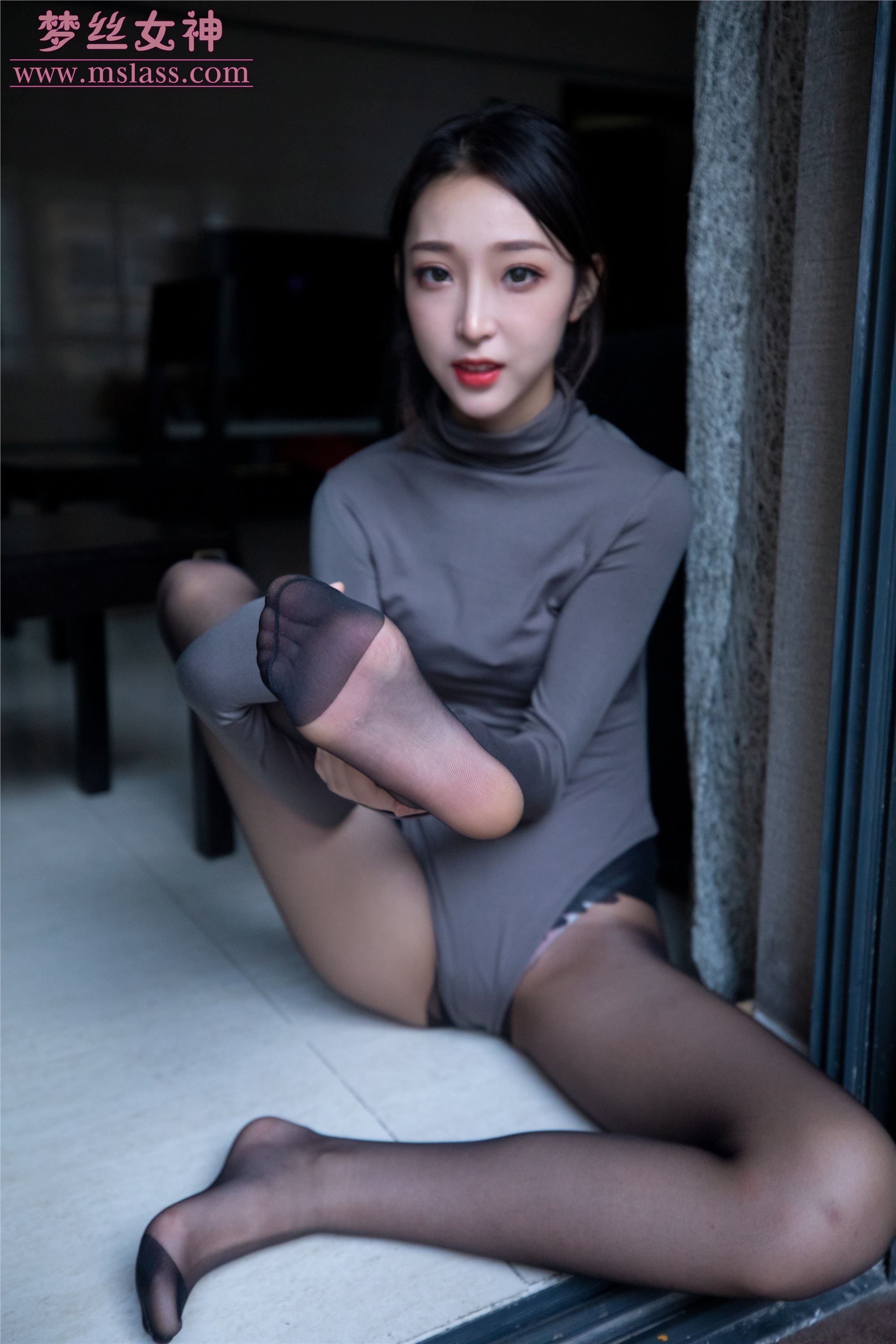 MSLASS梦丝女神 - 乔儿 美女主播（黑色）