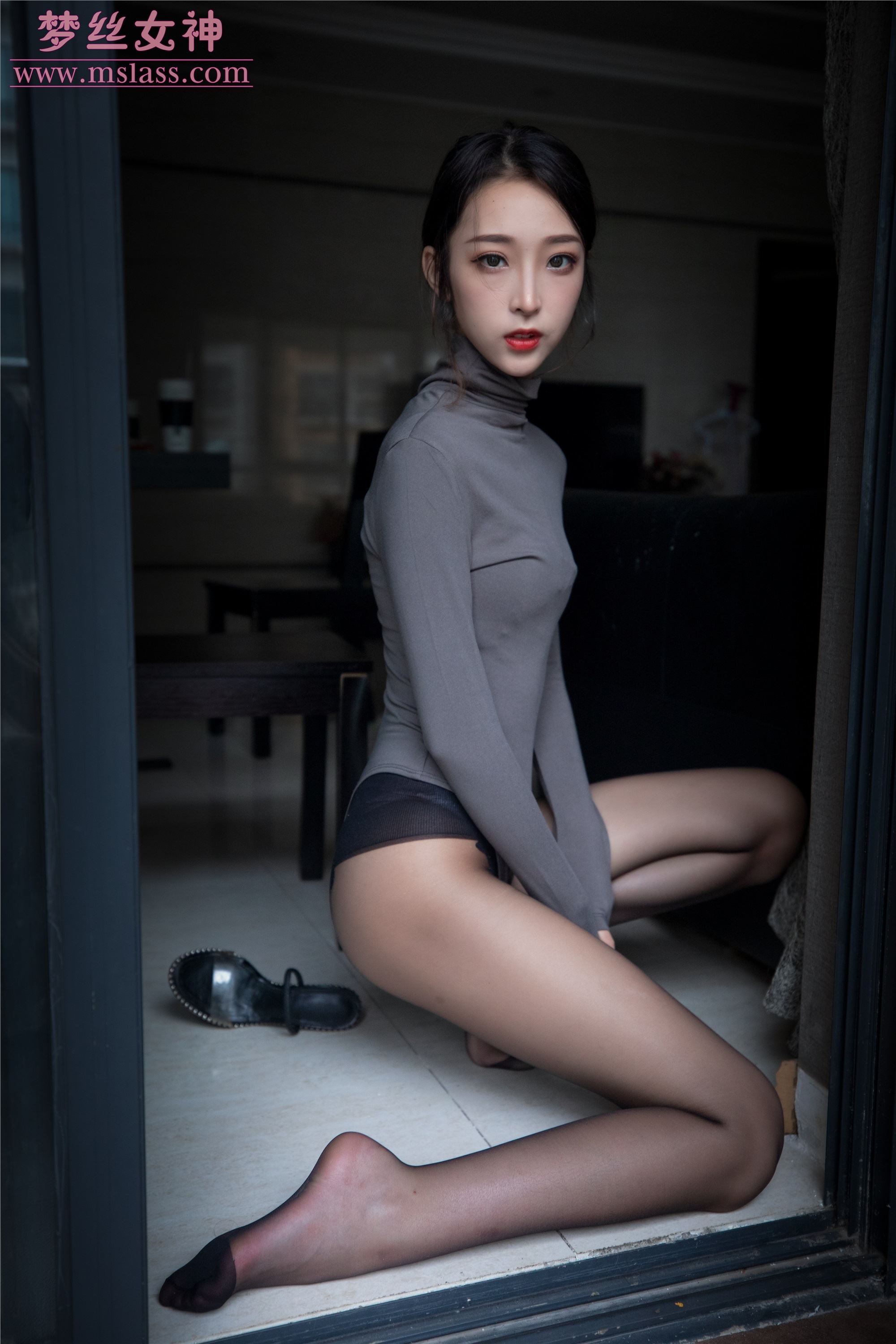 MSLASS梦丝女神 - 乔儿 美女主播（黑色）