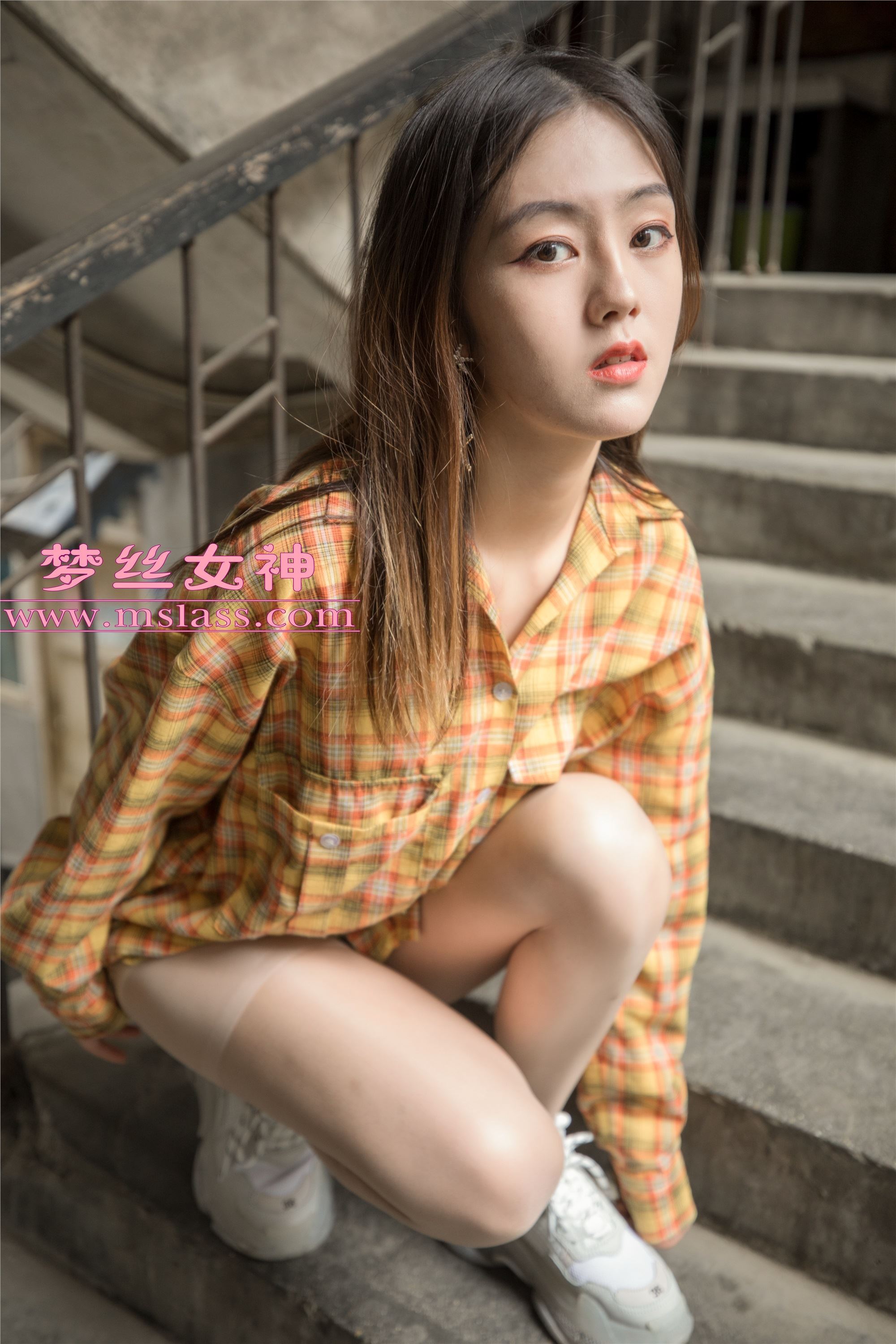 MSLASS梦丝女神 - 梦素 复古楼的性感美