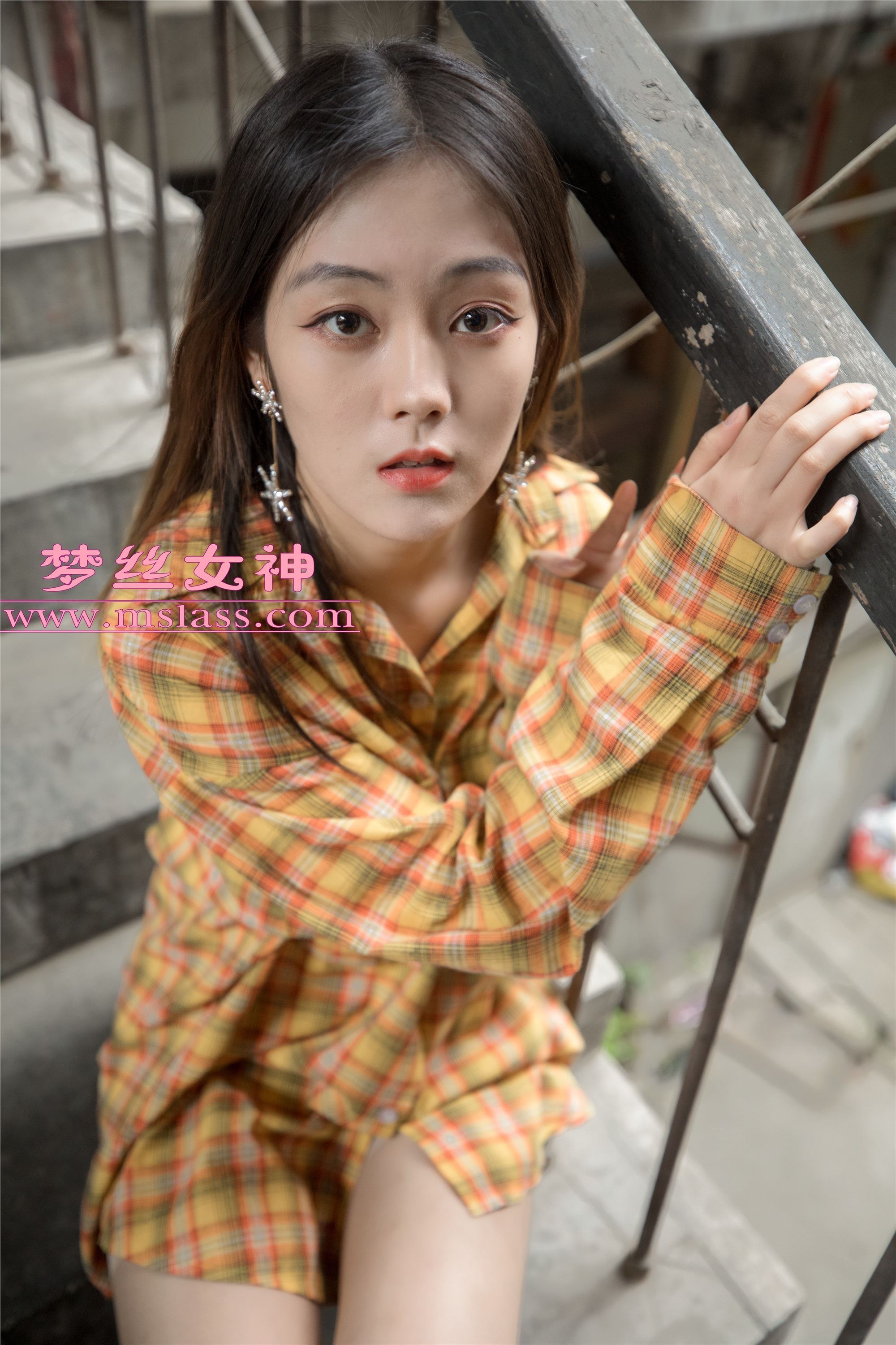 MSLASS梦丝女神 - 梦素 复古楼的性感美