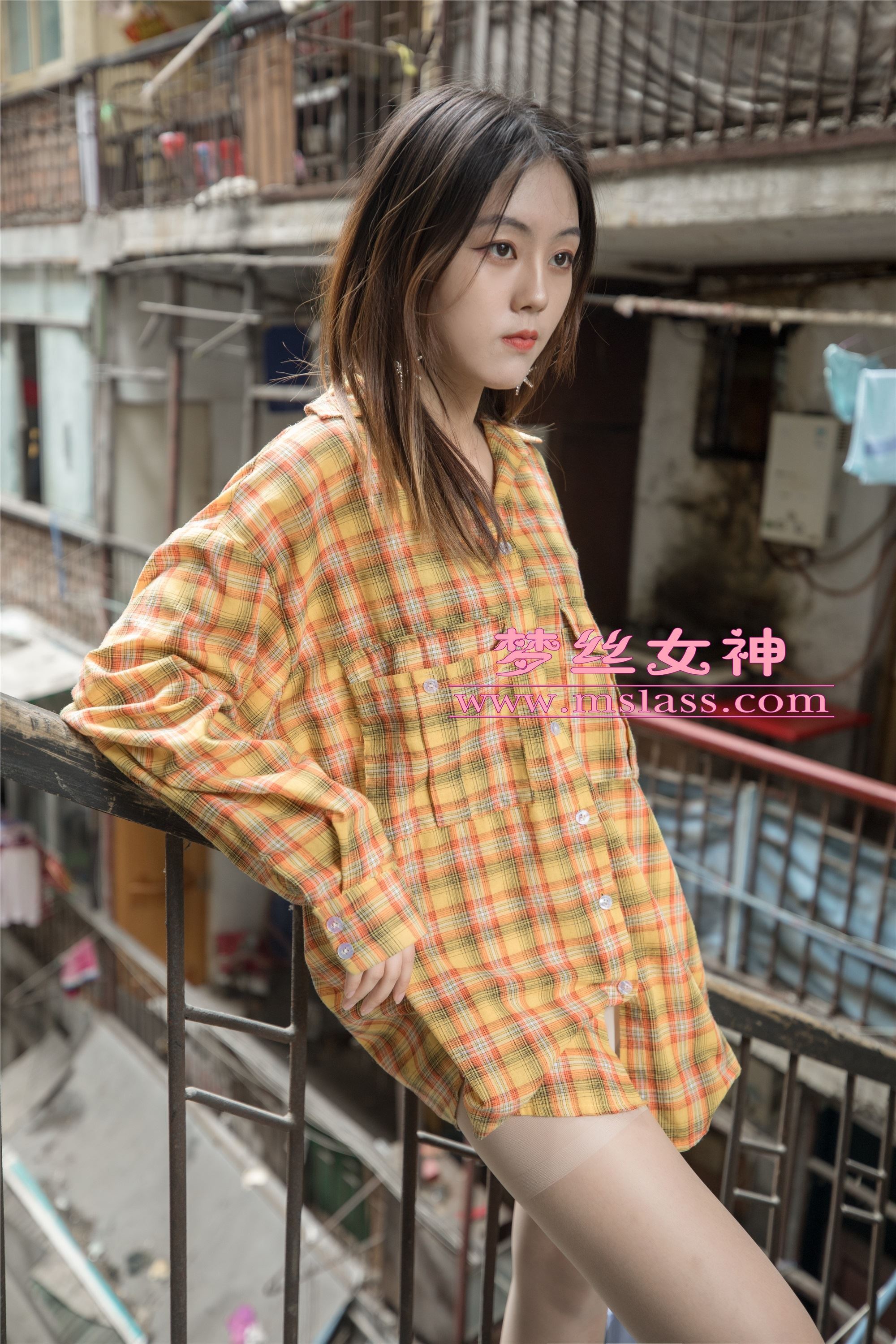 MSLASS梦丝女神 - 梦素 复古楼的性感美