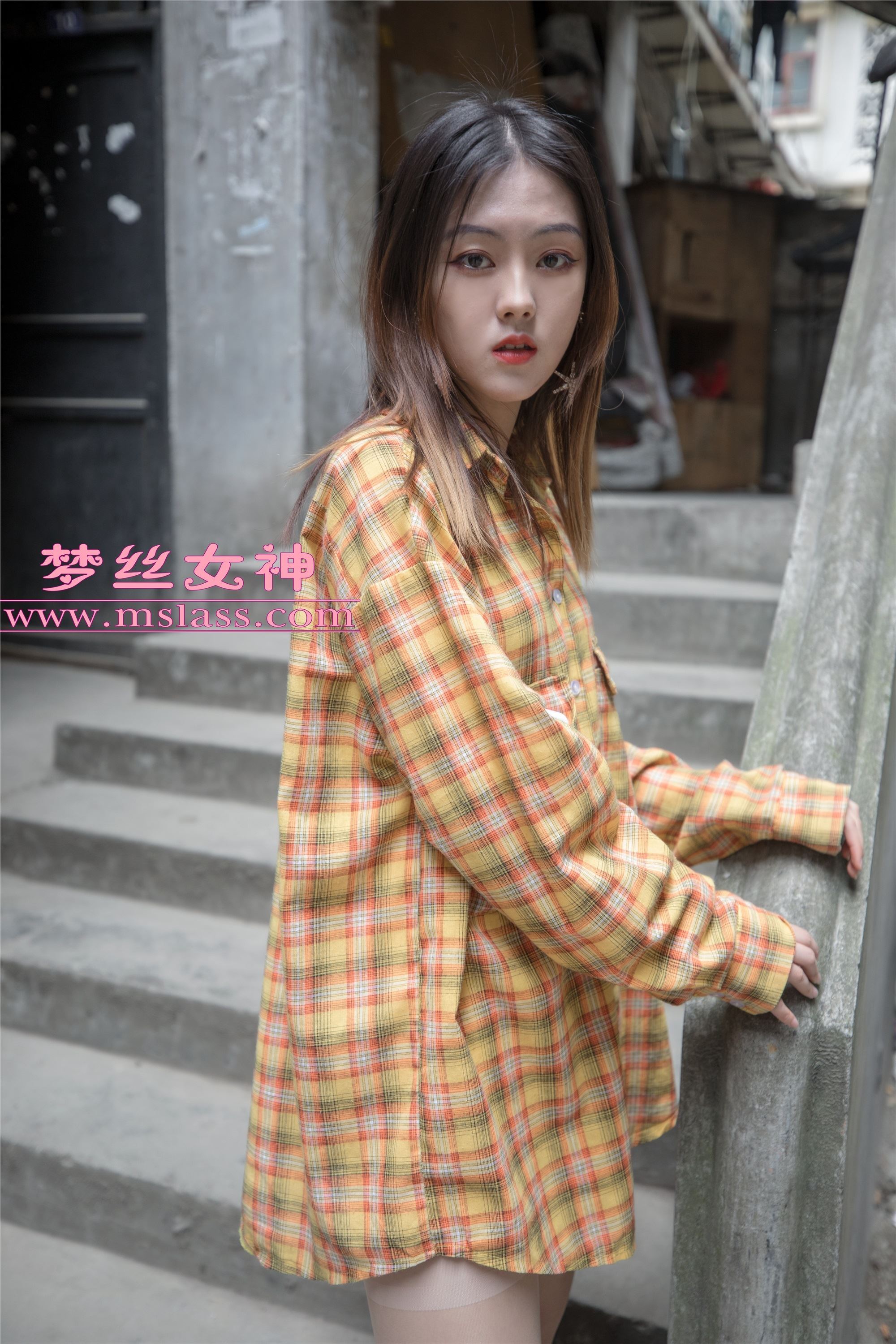MSLASS梦丝女神 - 梦素 复古楼的性感美