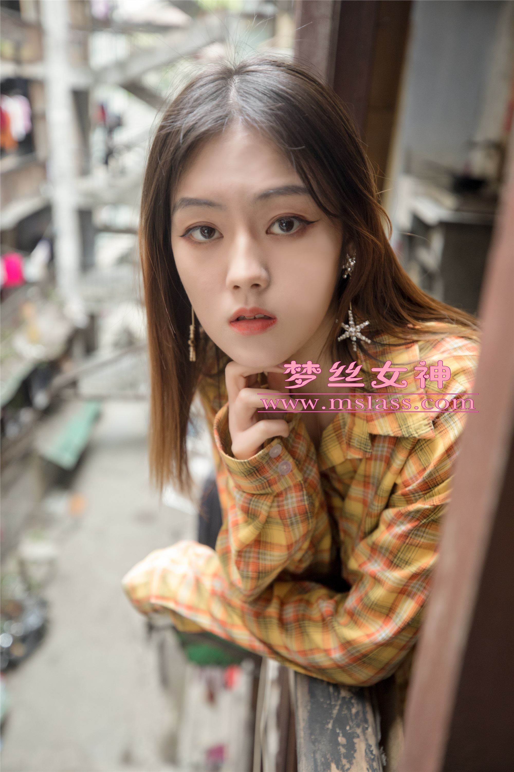 MSLASS梦丝女神 - 梦素 复古楼的性感美