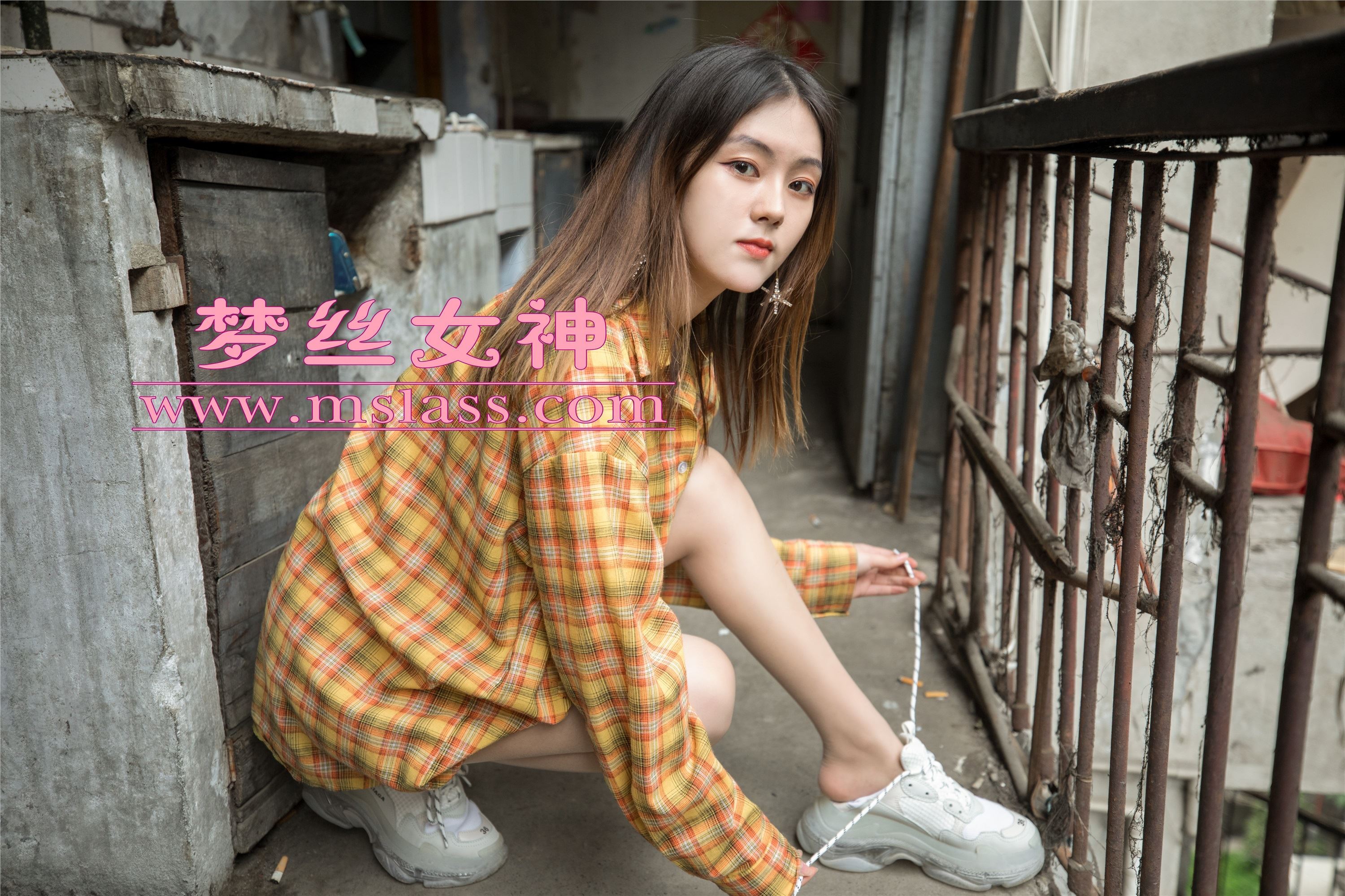 MSLASS梦丝女神 - 梦素 复古楼的性感美