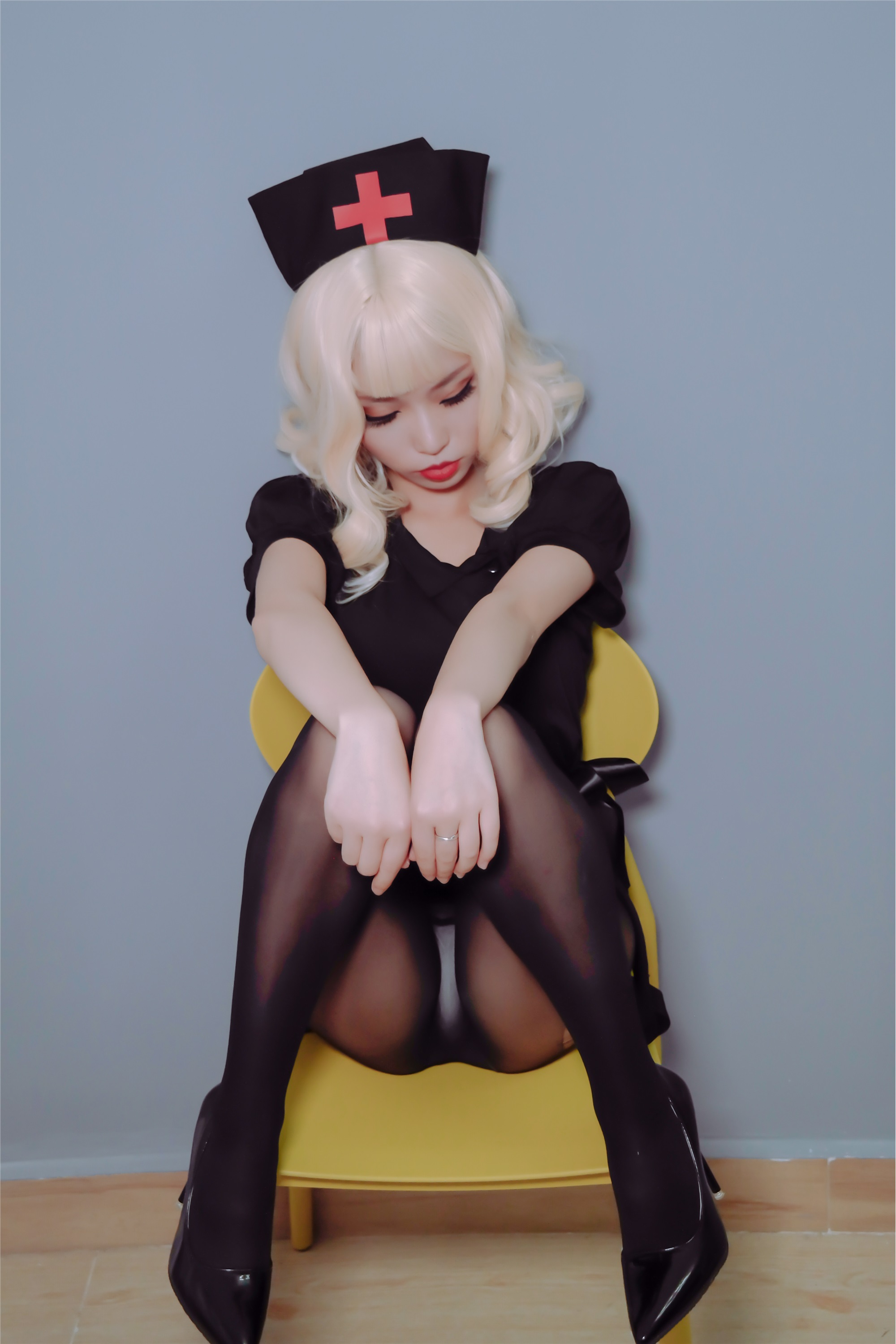 白易教主 – 黑化护士