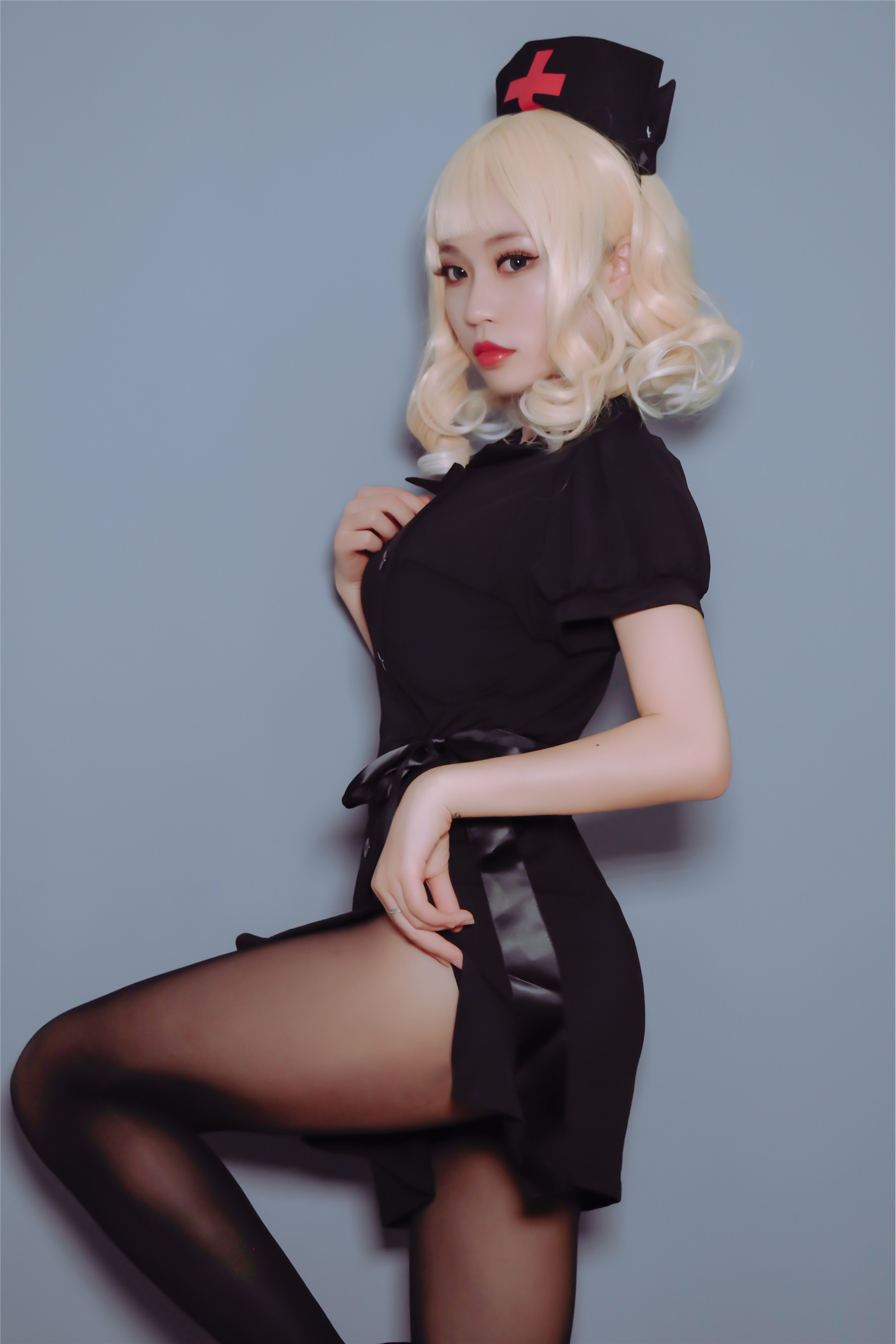 白易教主 – 黑化护士