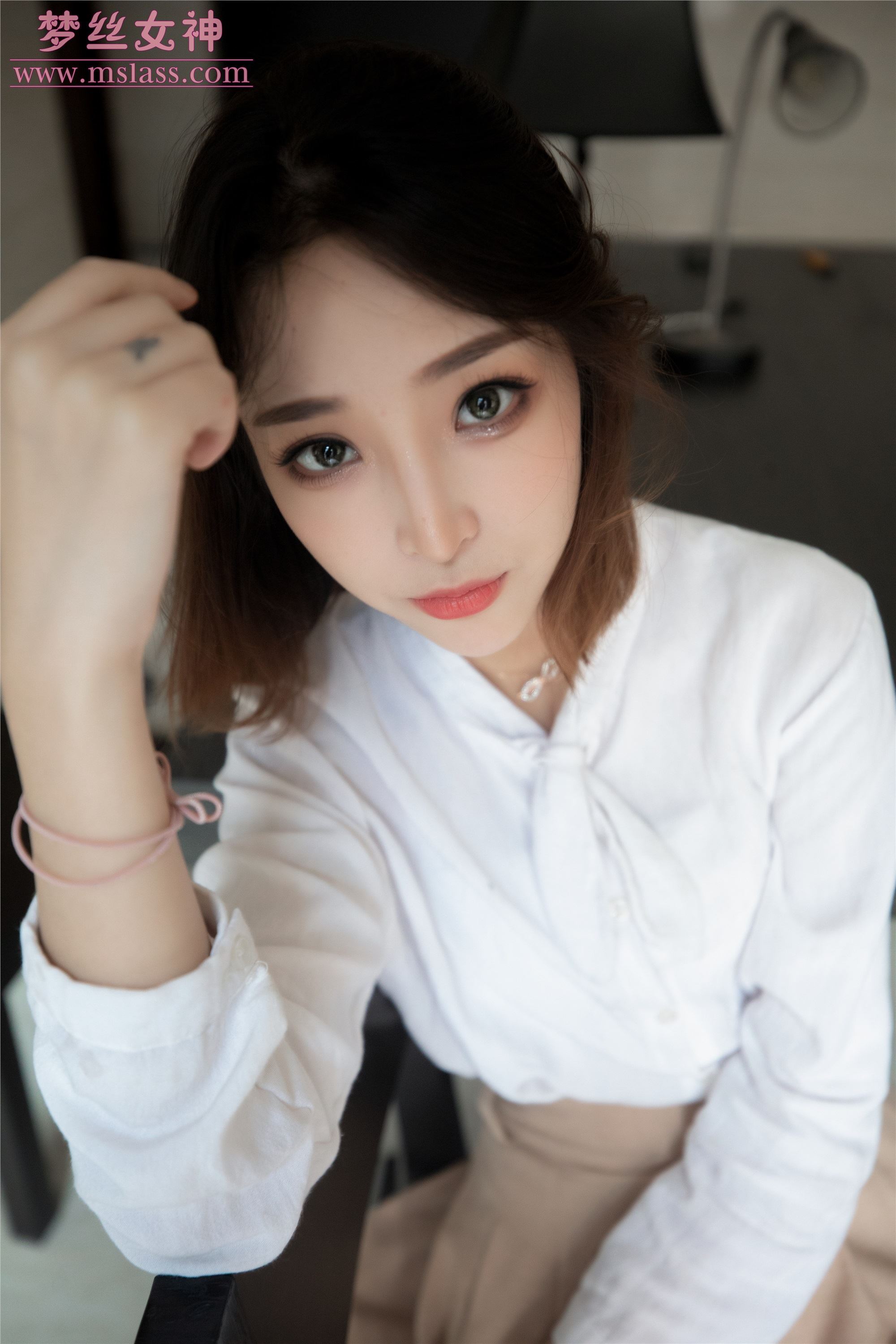 MSLASS梦丝女神 - 乔儿 美女主播（肉色）