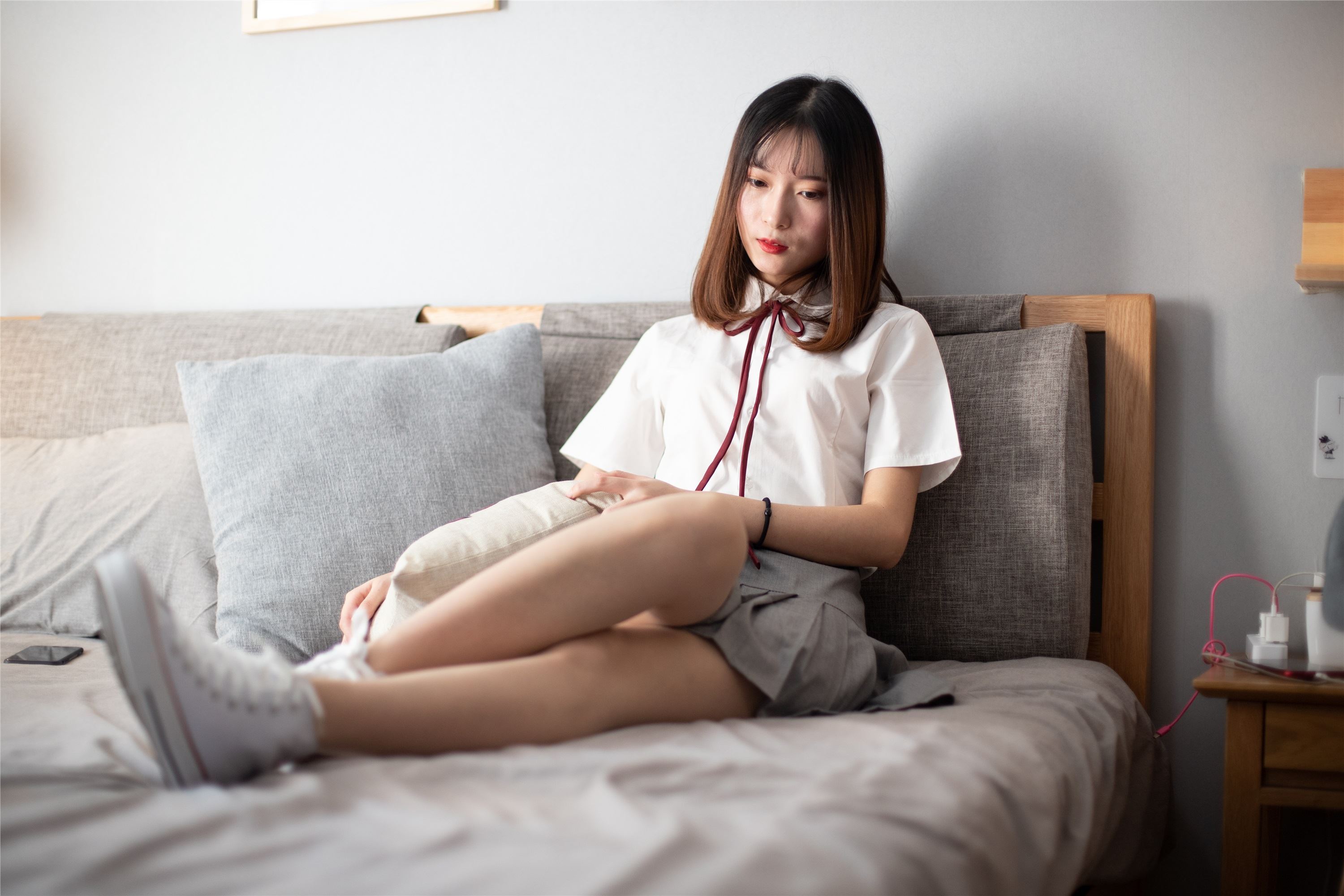 物恋传媒 猫耳 - JK制服与船袜帆布鞋No.088