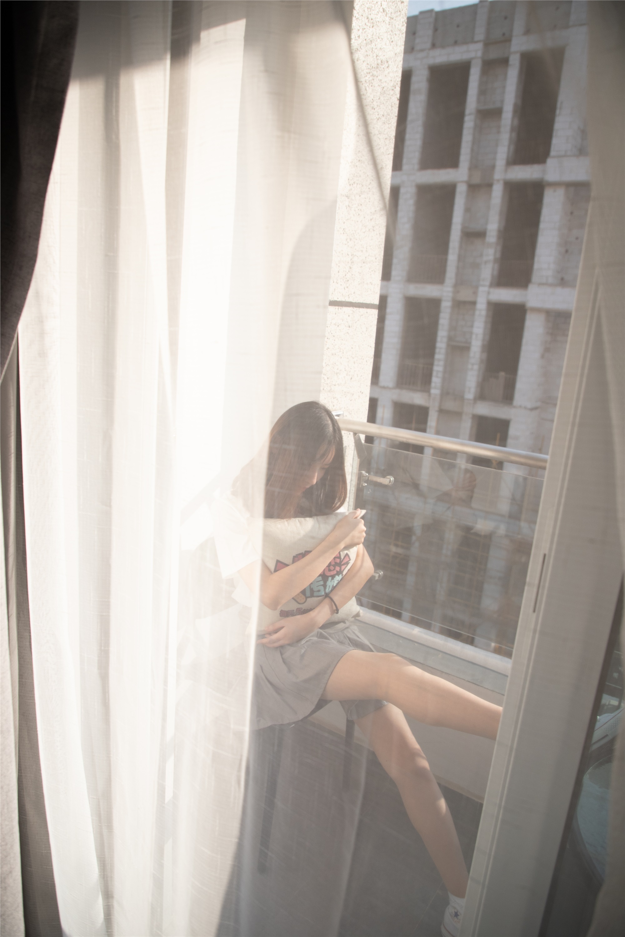 物恋传媒 猫耳 - JK制服与船袜帆布鞋No.088