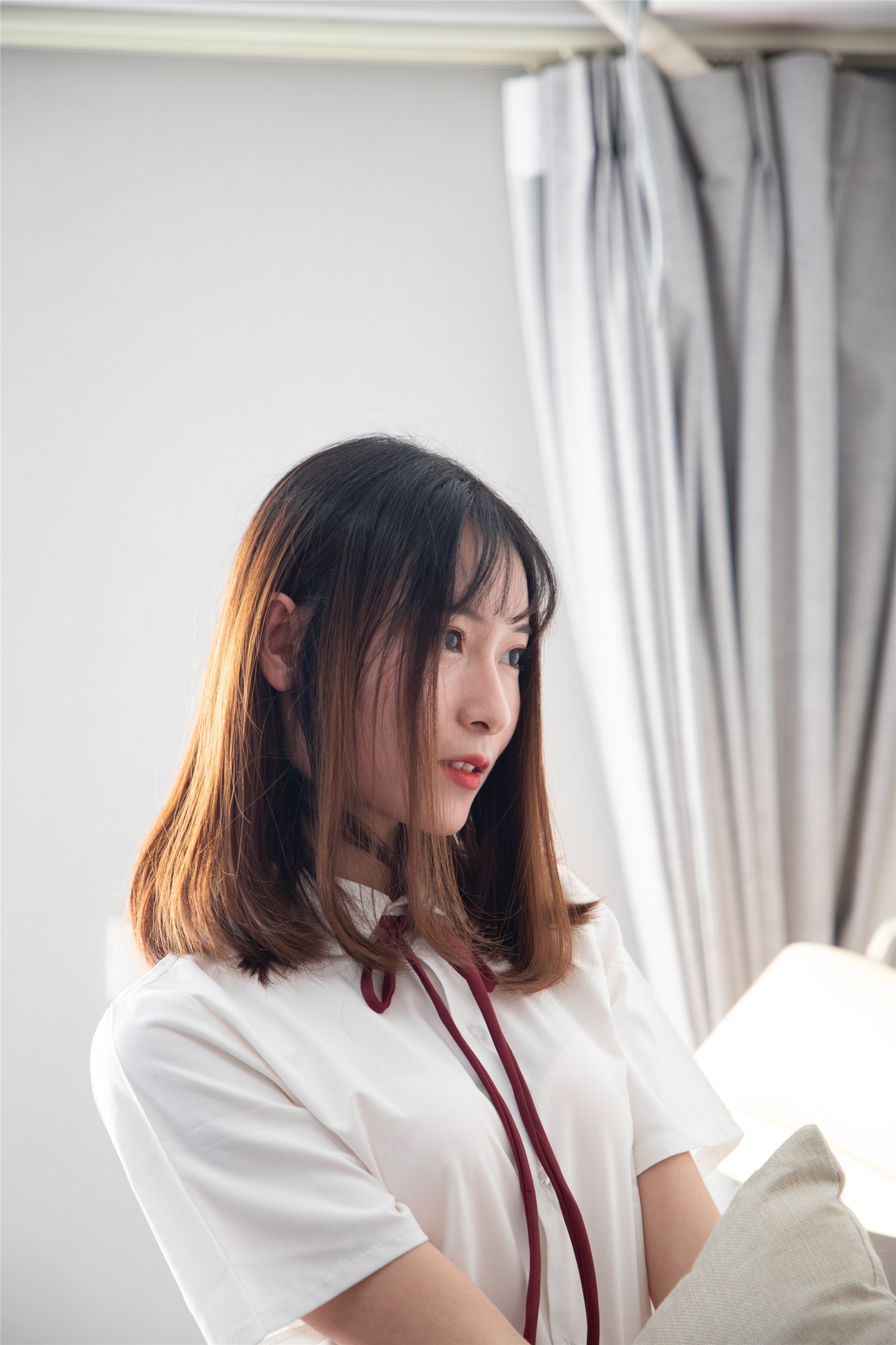 物恋传媒 猫耳 - JK制服与船袜帆布鞋No.088