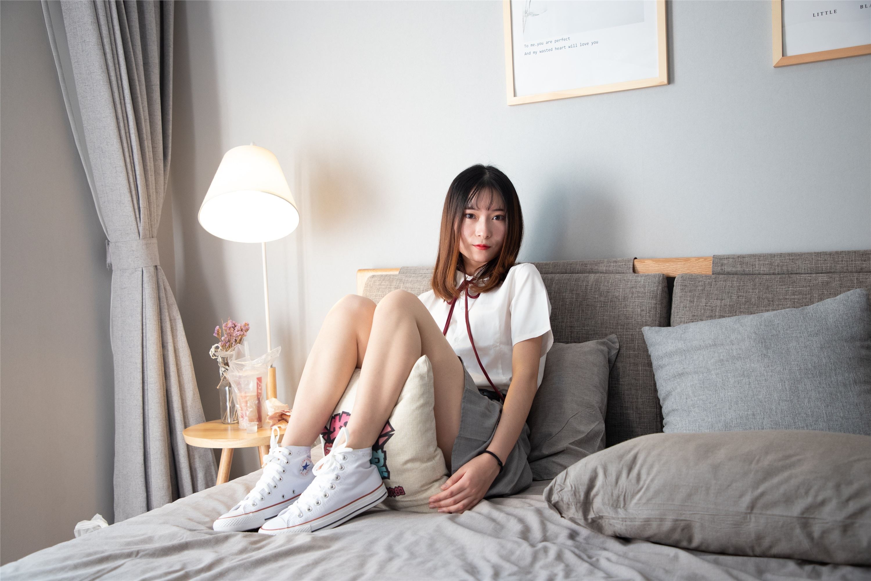 物恋传媒 猫耳 - JK制服与船袜帆布鞋No.088