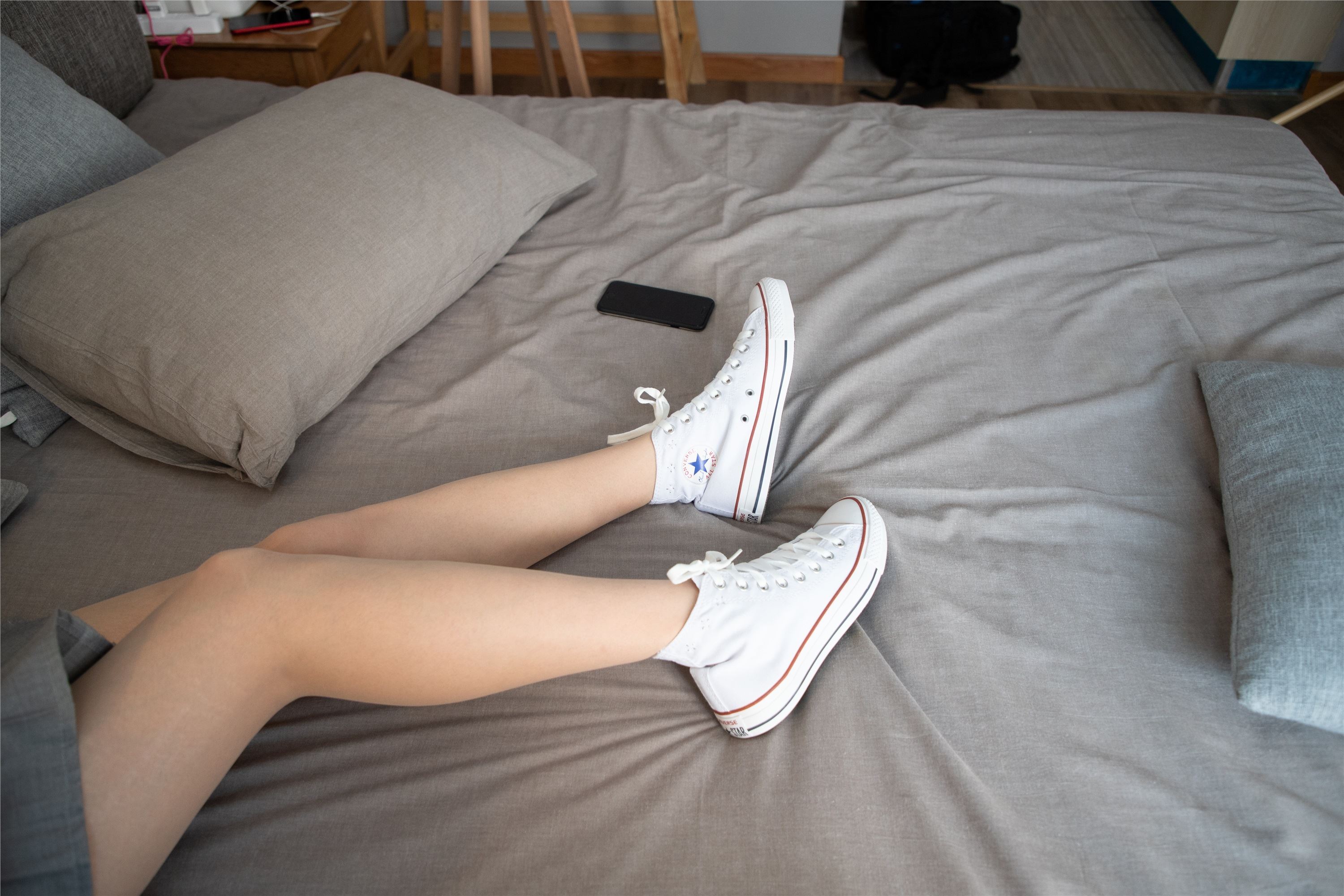 物恋传媒 猫耳 - JK制服与船袜帆布鞋No.088