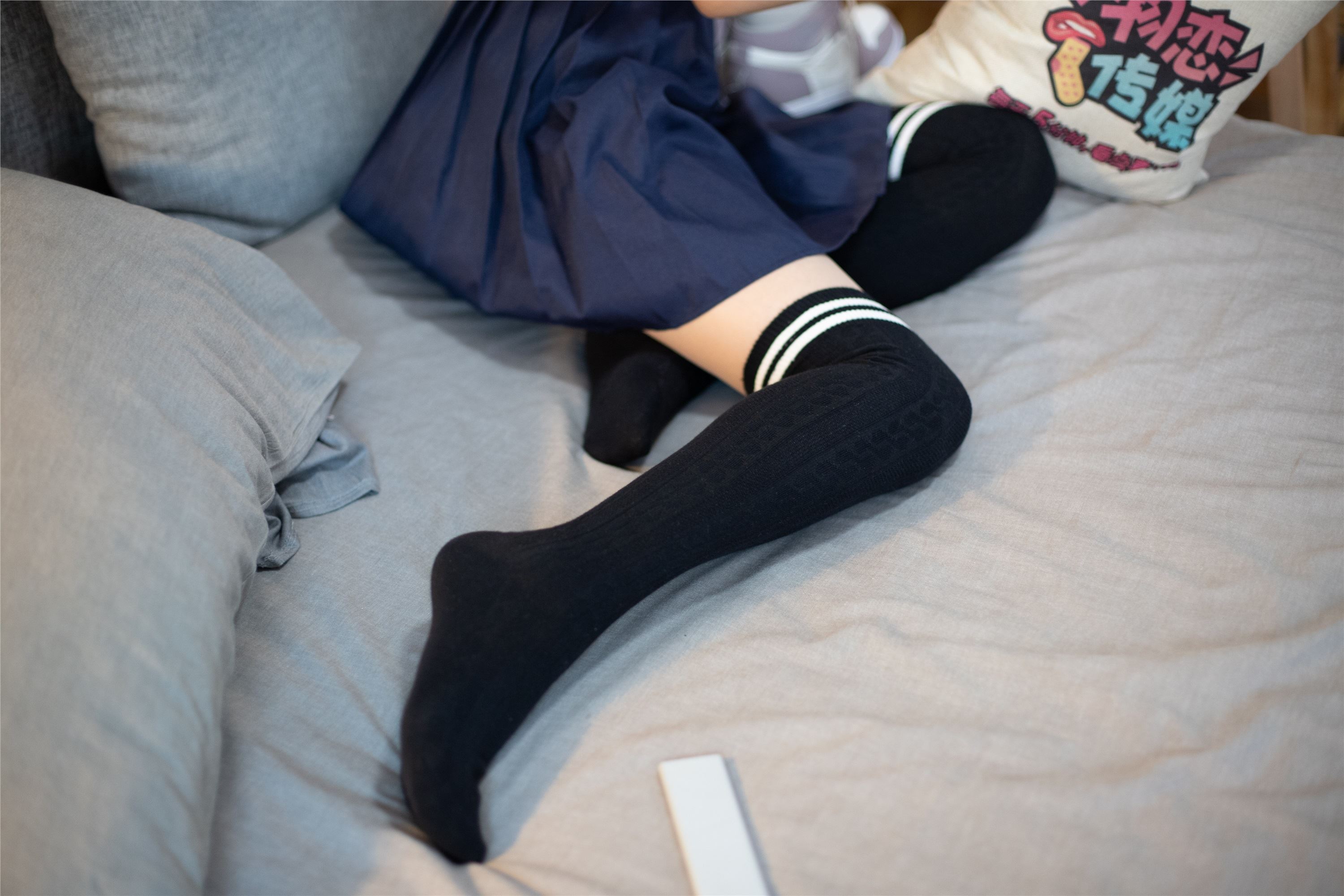 物恋传媒 No.092 猫耳-女高制服三部曲之三