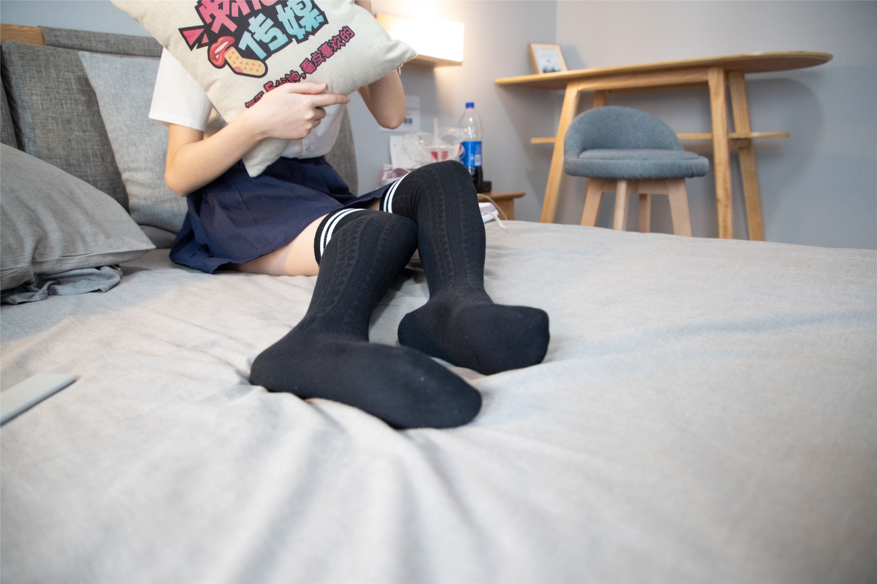 物恋传媒 No.092 猫耳-女高制服三部曲之三