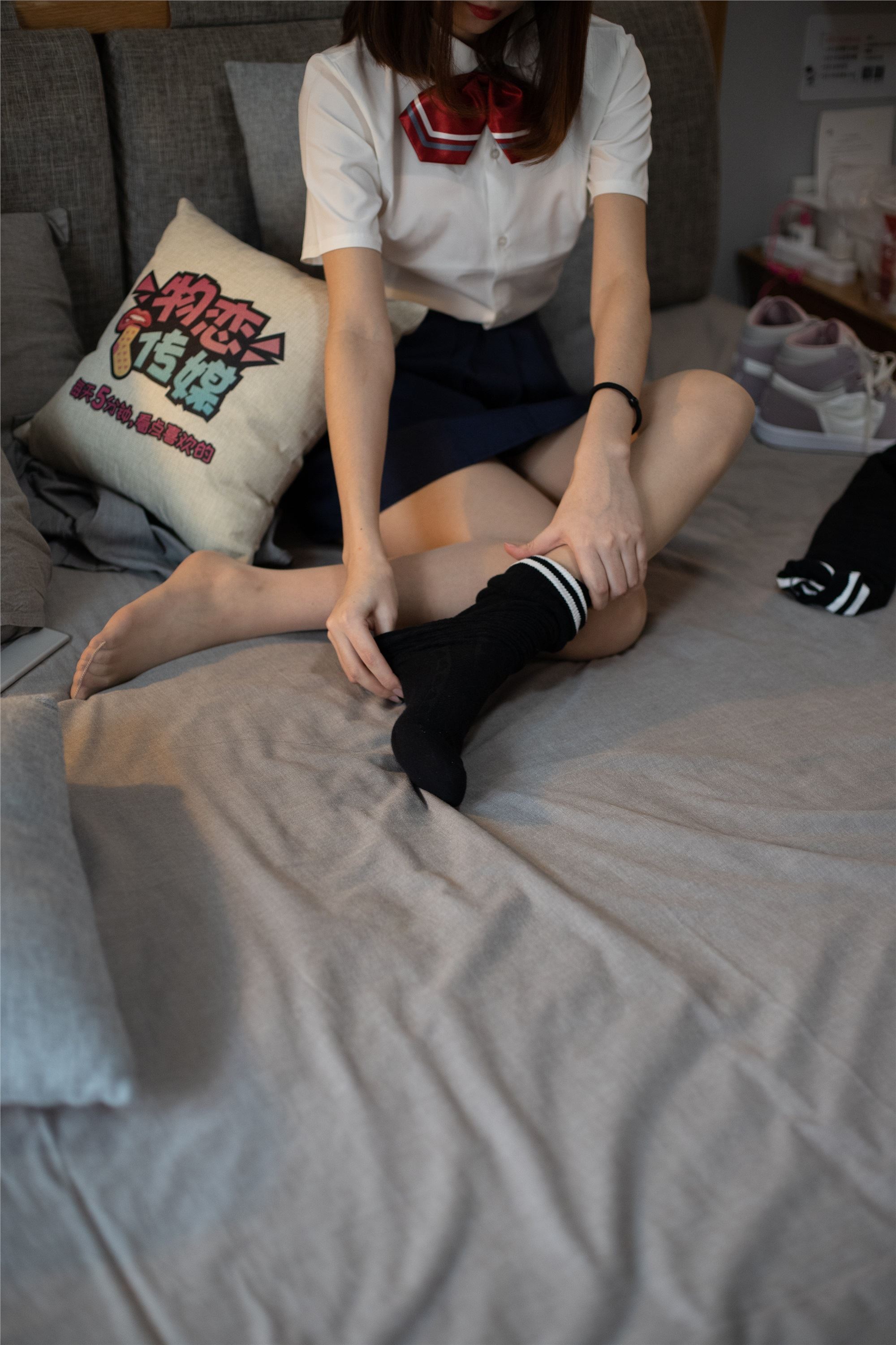 物恋传媒 No.092 猫耳-女高制服三部曲之三