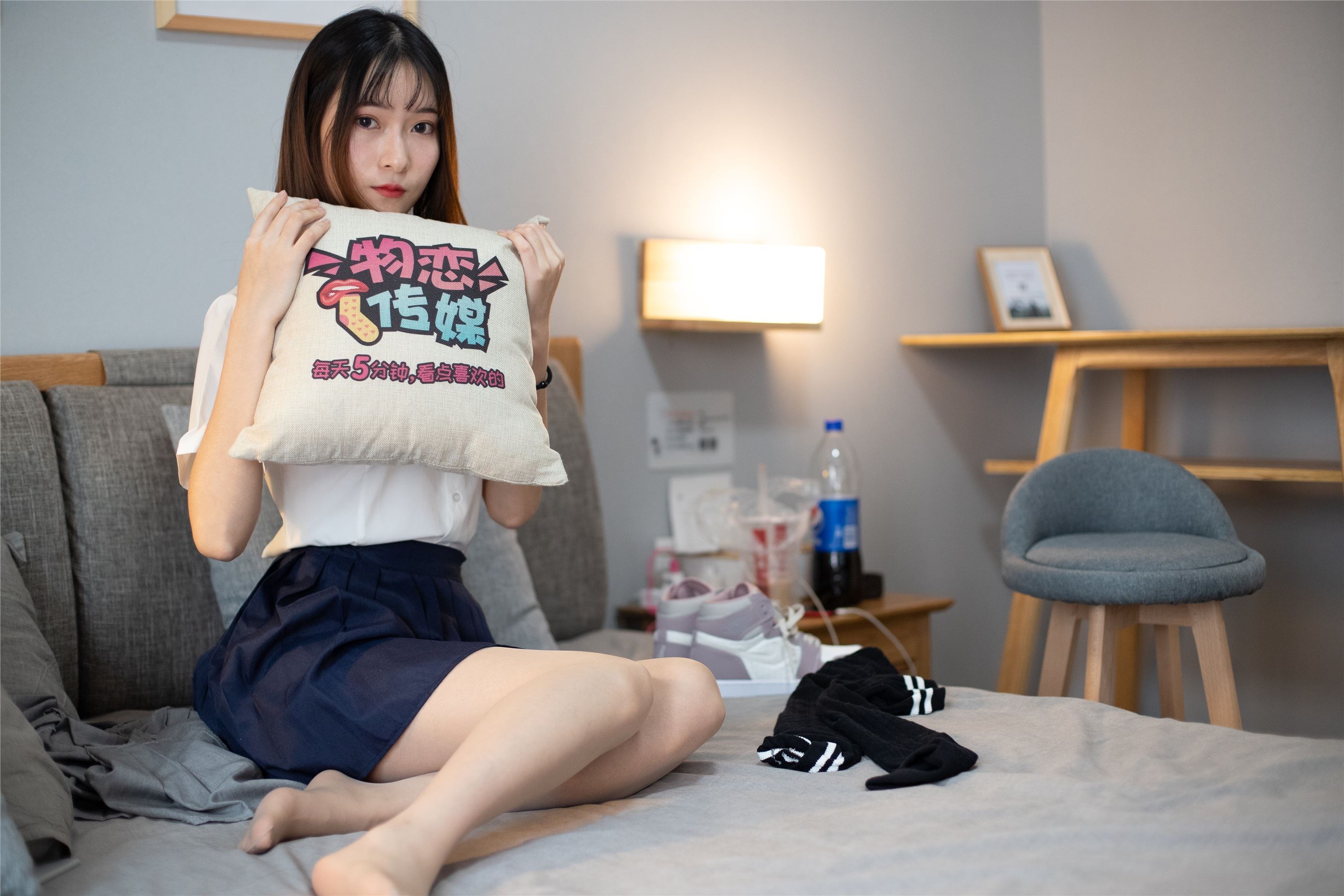 物恋传媒 No.092 猫耳-女高制服三部曲之三