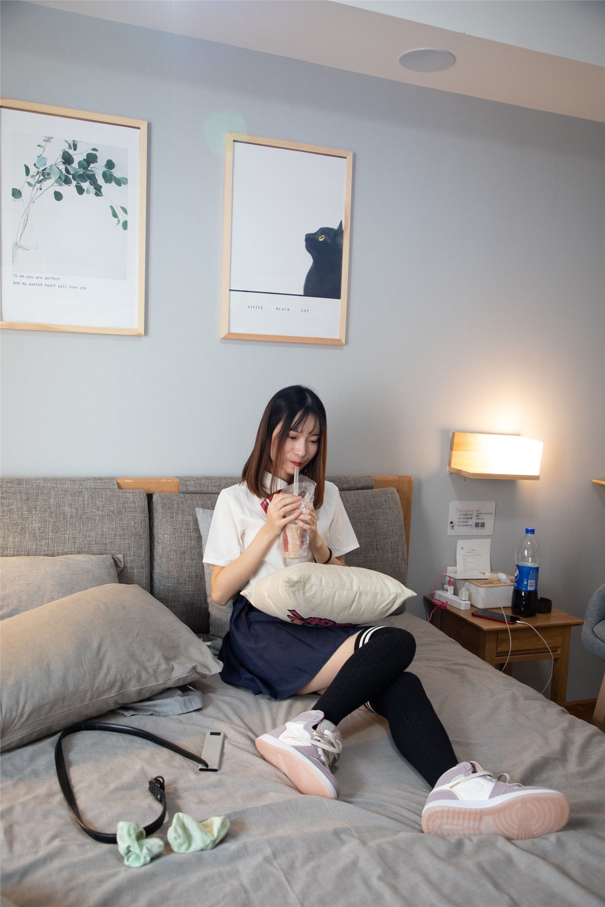 物恋传媒 No.092 猫耳-女高制服三部曲之三