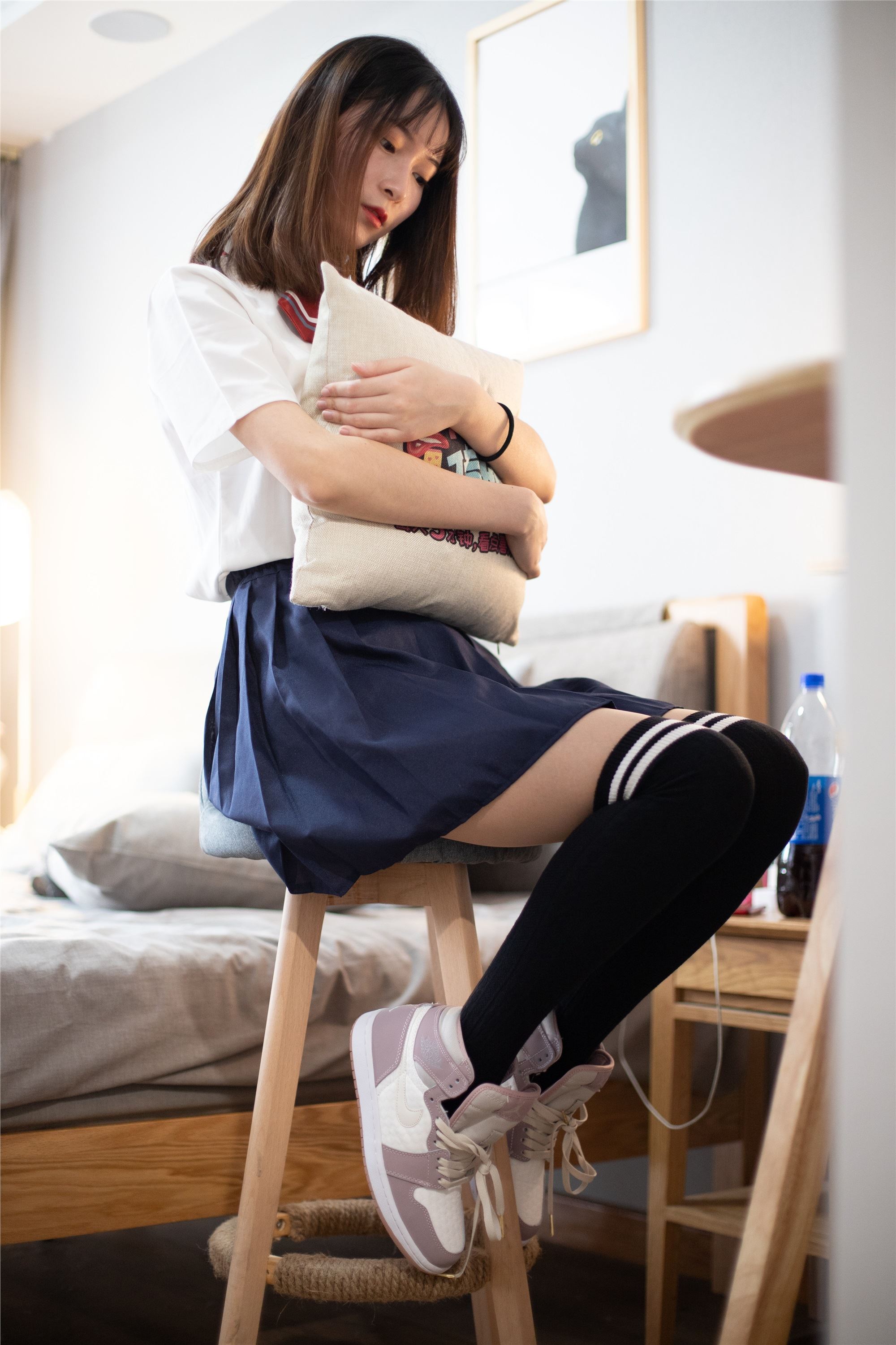 物恋传媒 No.092 猫耳-女高制服三部曲之三