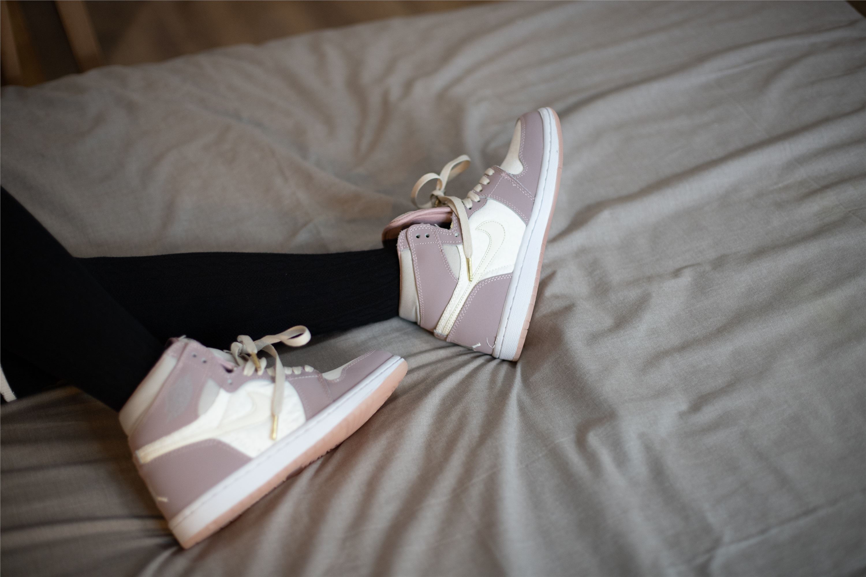 物恋传媒 No.092 猫耳-女高制服三部曲之三