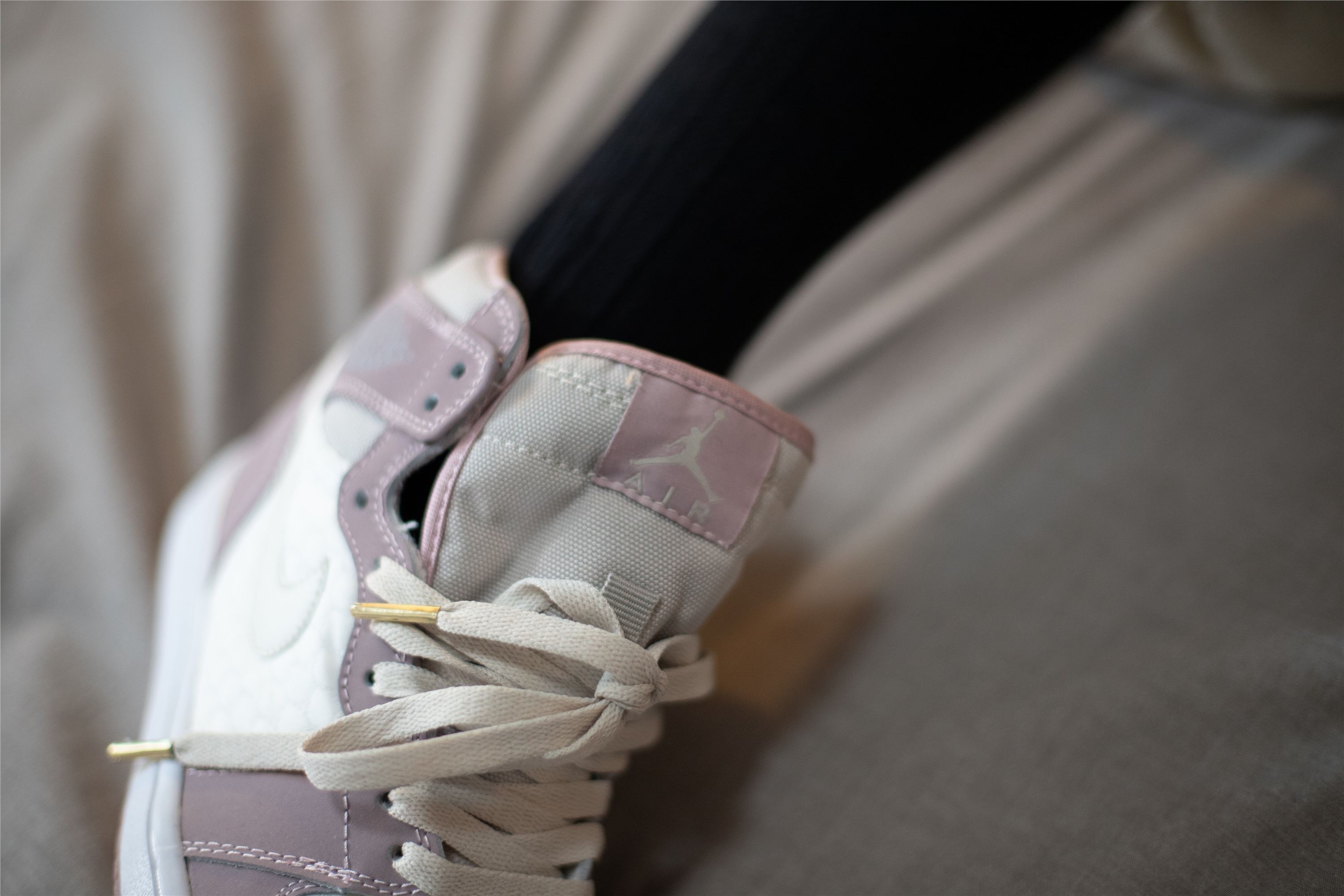 物恋传媒 No.092 猫耳-女高制服三部曲之三