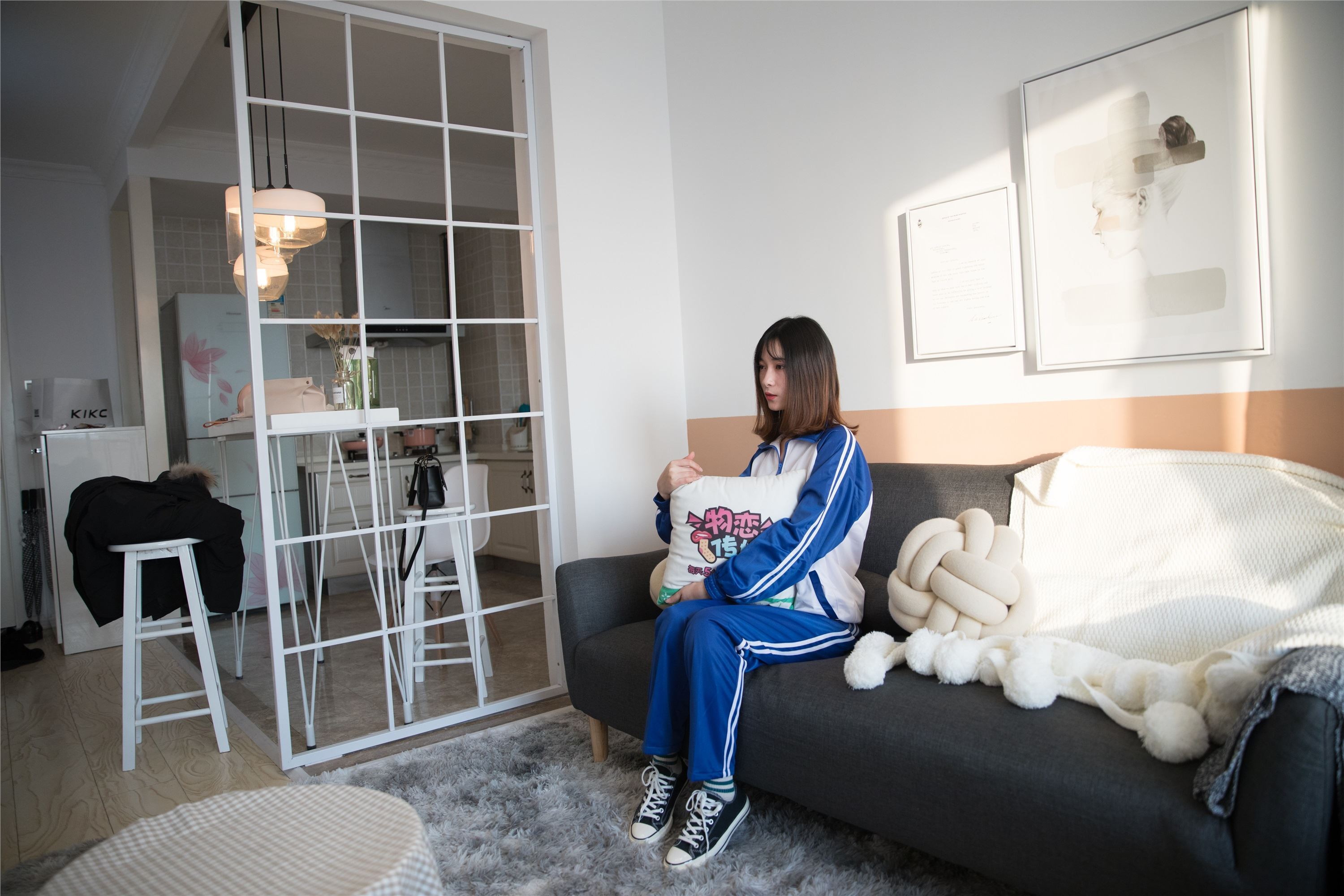 物恋传媒 No.107 猫耳-清纯校服与帆布鞋之舞