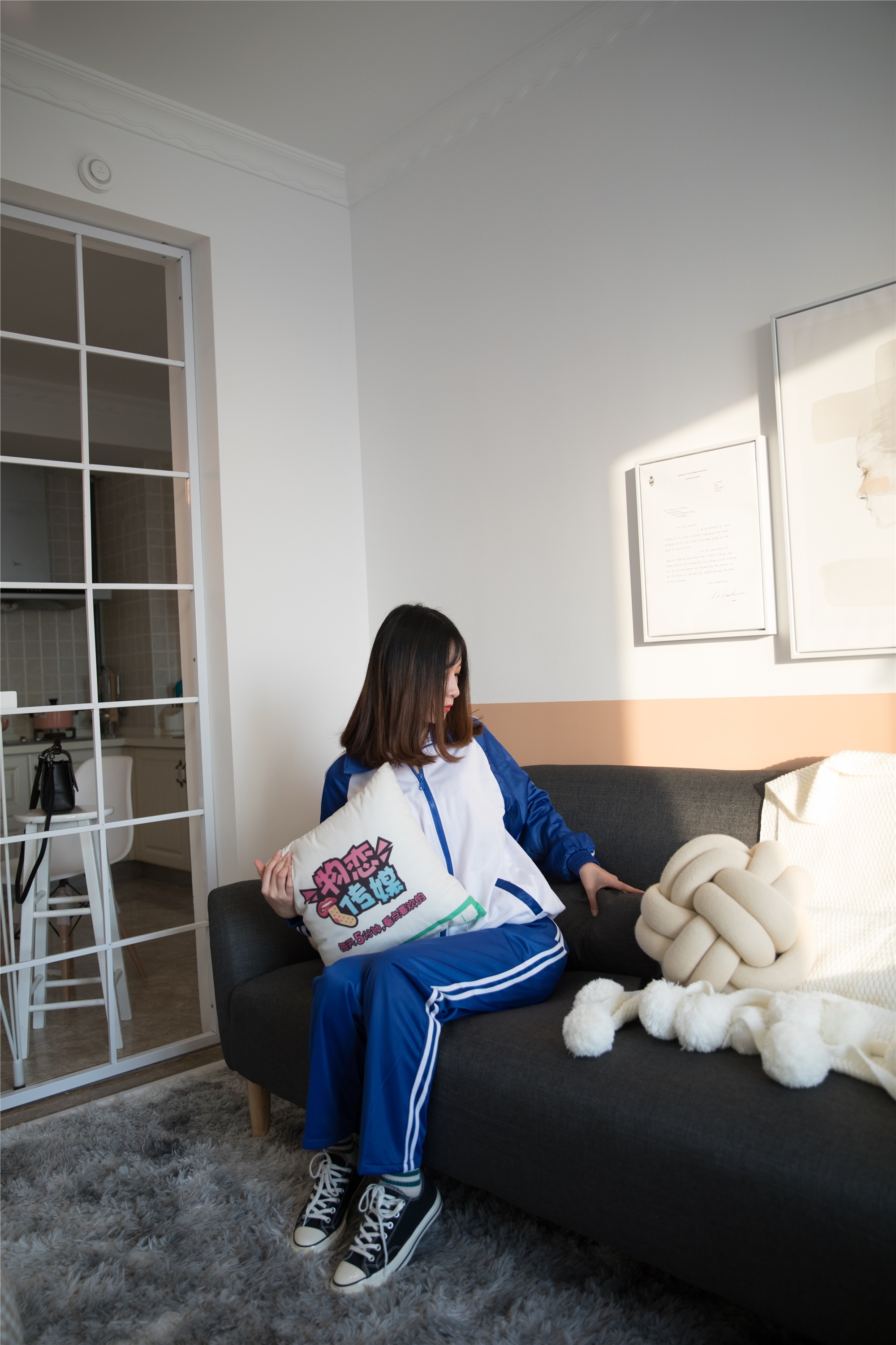 物恋传媒 No.107 猫耳-清纯校服与帆布鞋之舞