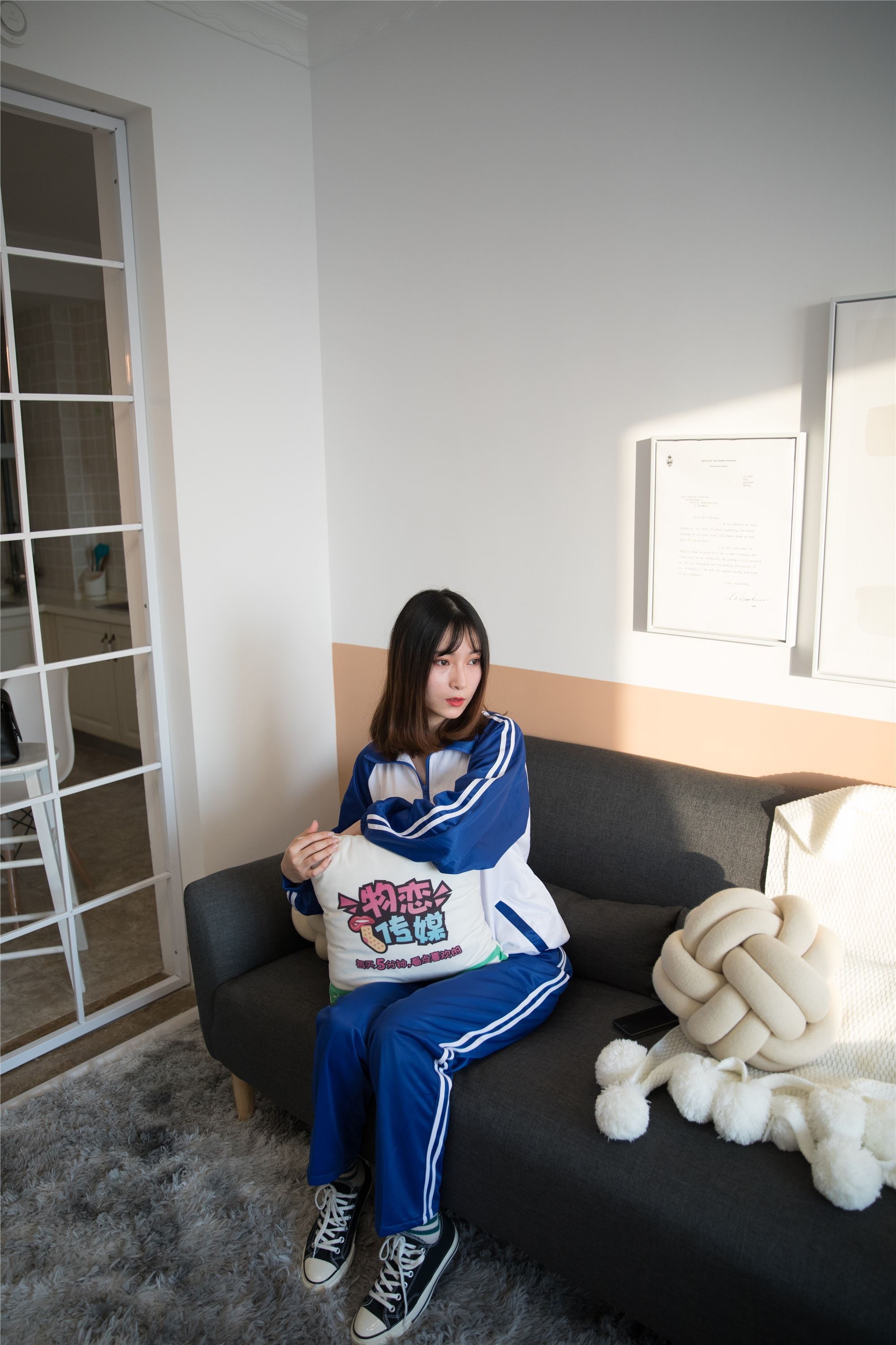 物恋传媒 No.107 猫耳-清纯校服与帆布鞋之舞