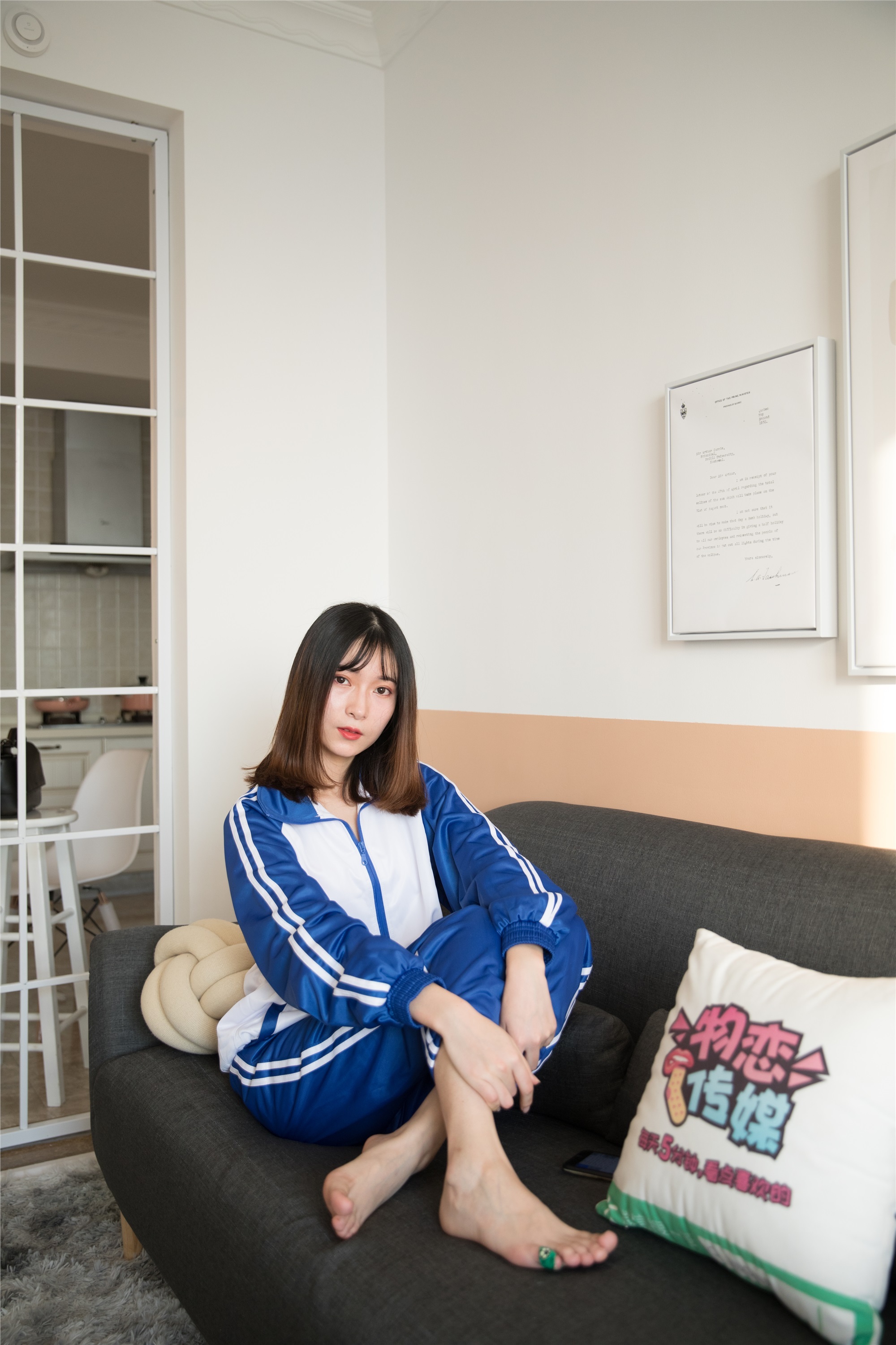 物恋传媒 No.107 猫耳-清纯校服与帆布鞋之舞