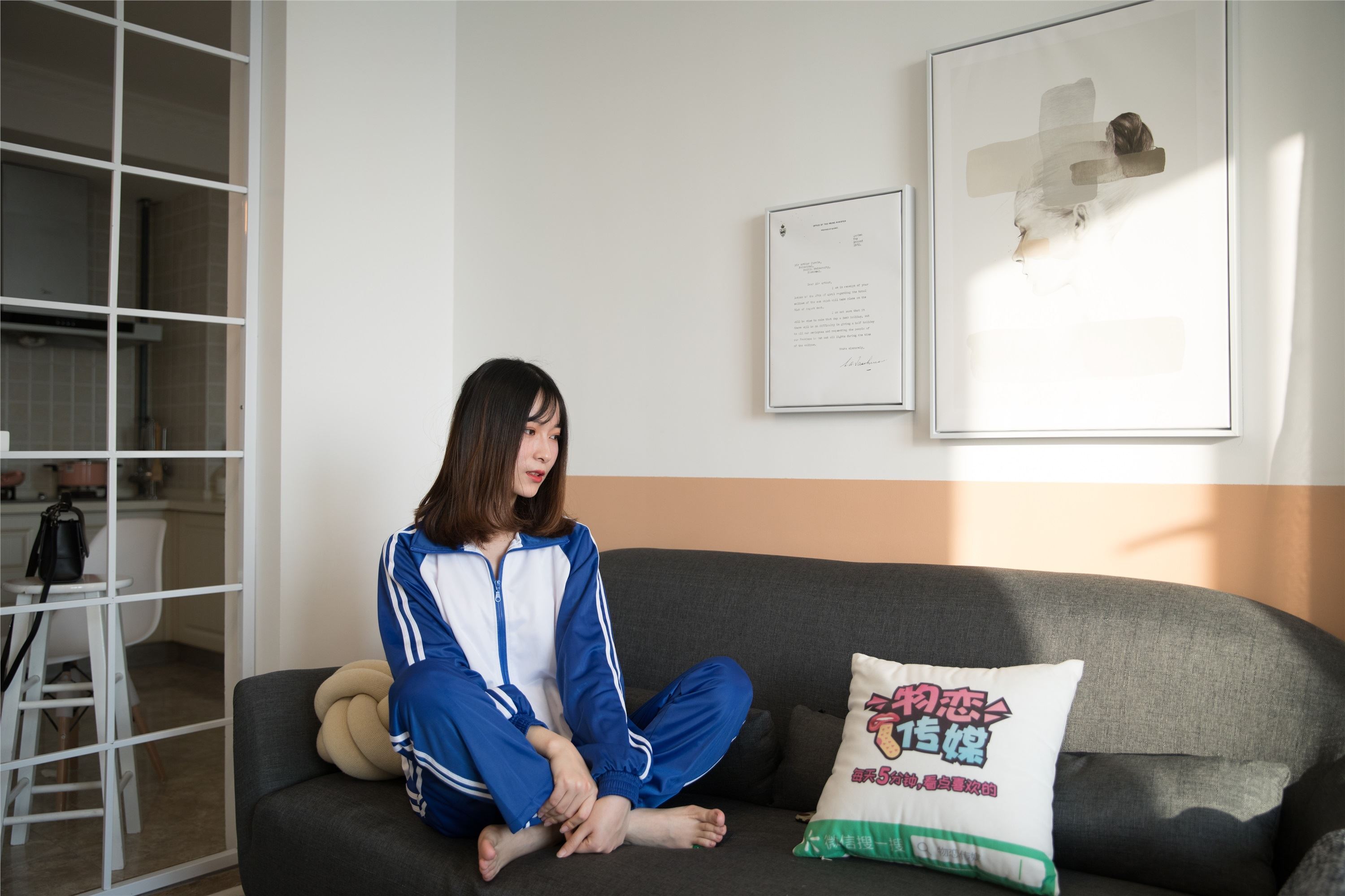 物恋传媒 No.107 猫耳-清纯校服与帆布鞋之舞