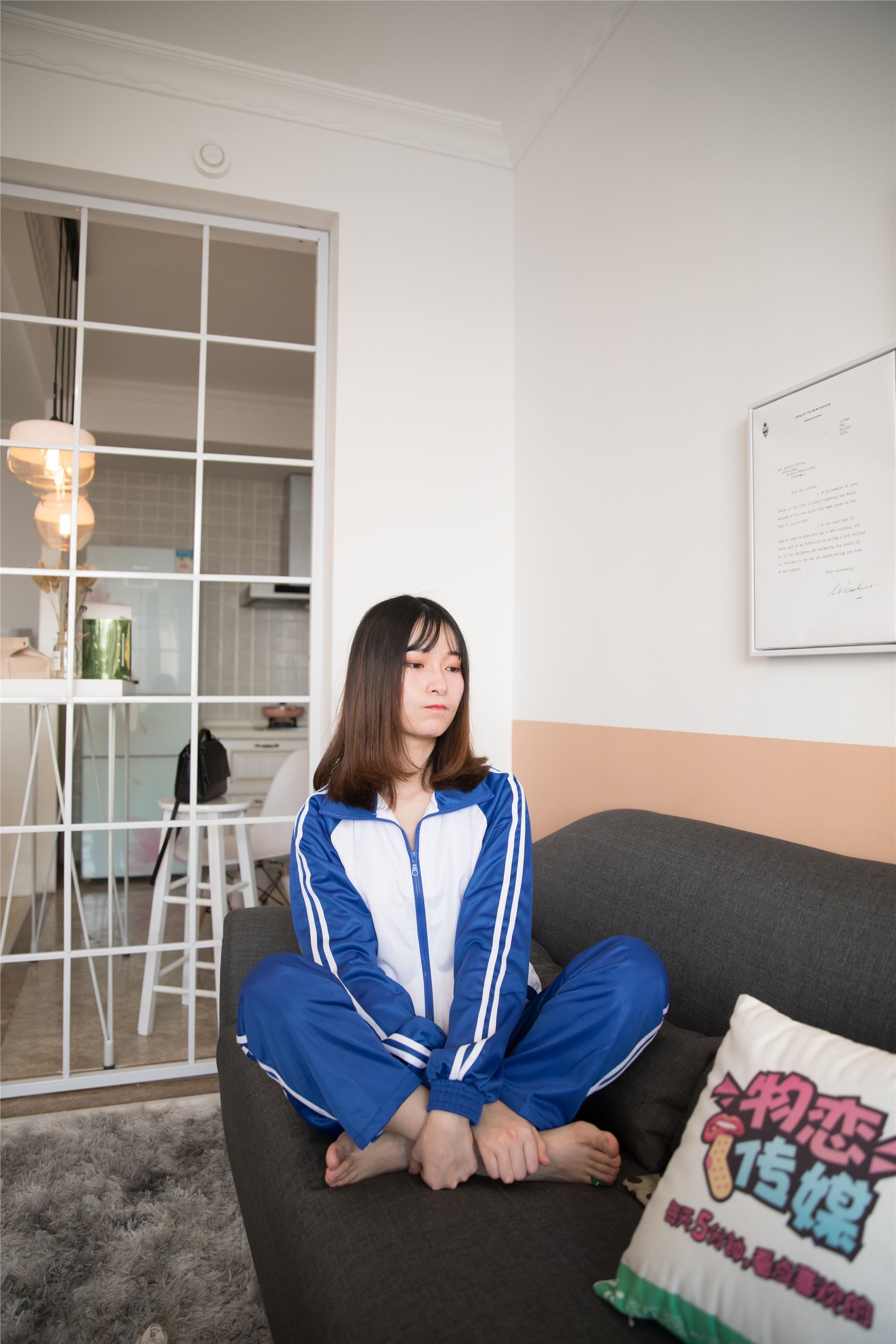 物恋传媒 No.107 猫耳-清纯校服与帆布鞋之舞